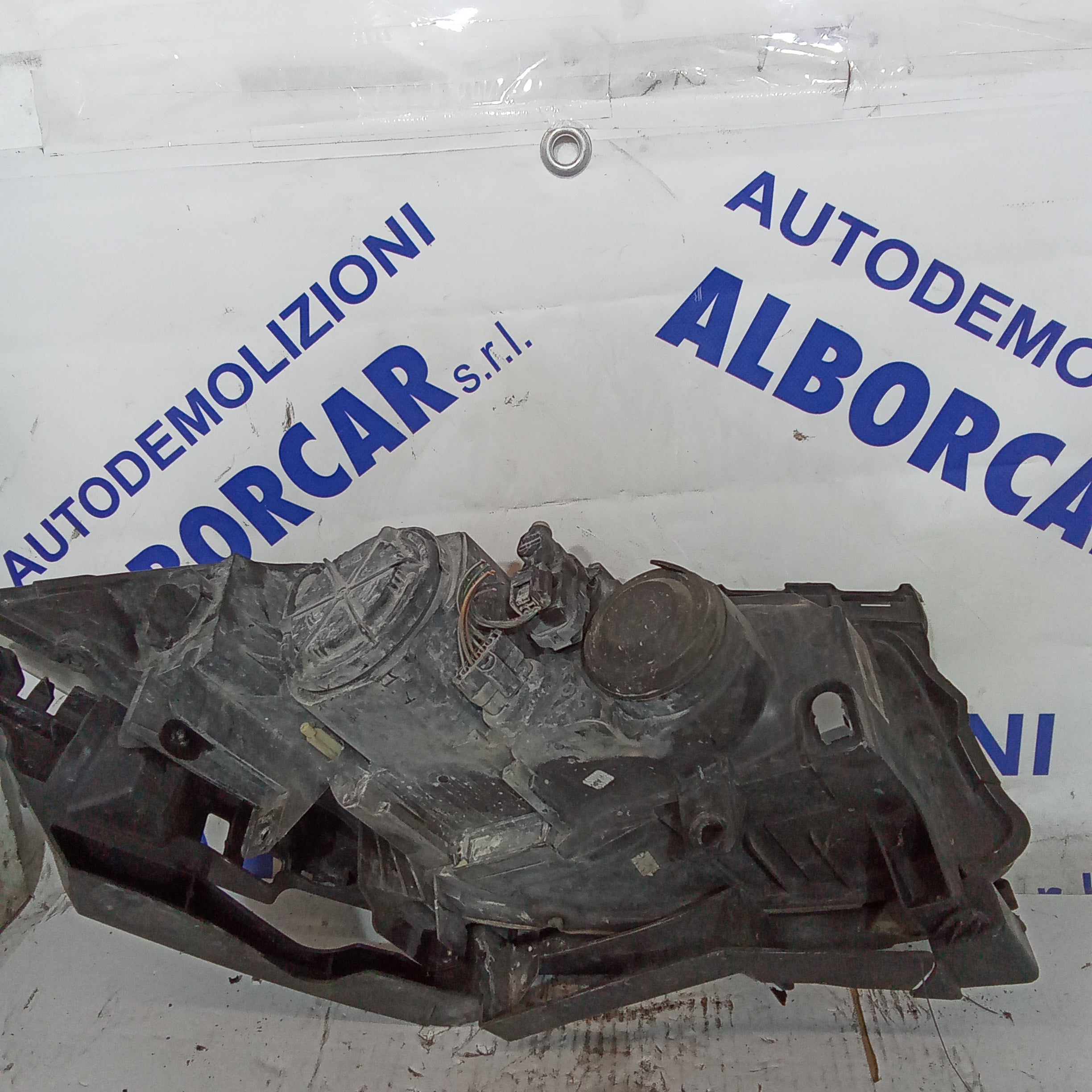 Renault Megane 2003-2009 left front headlight