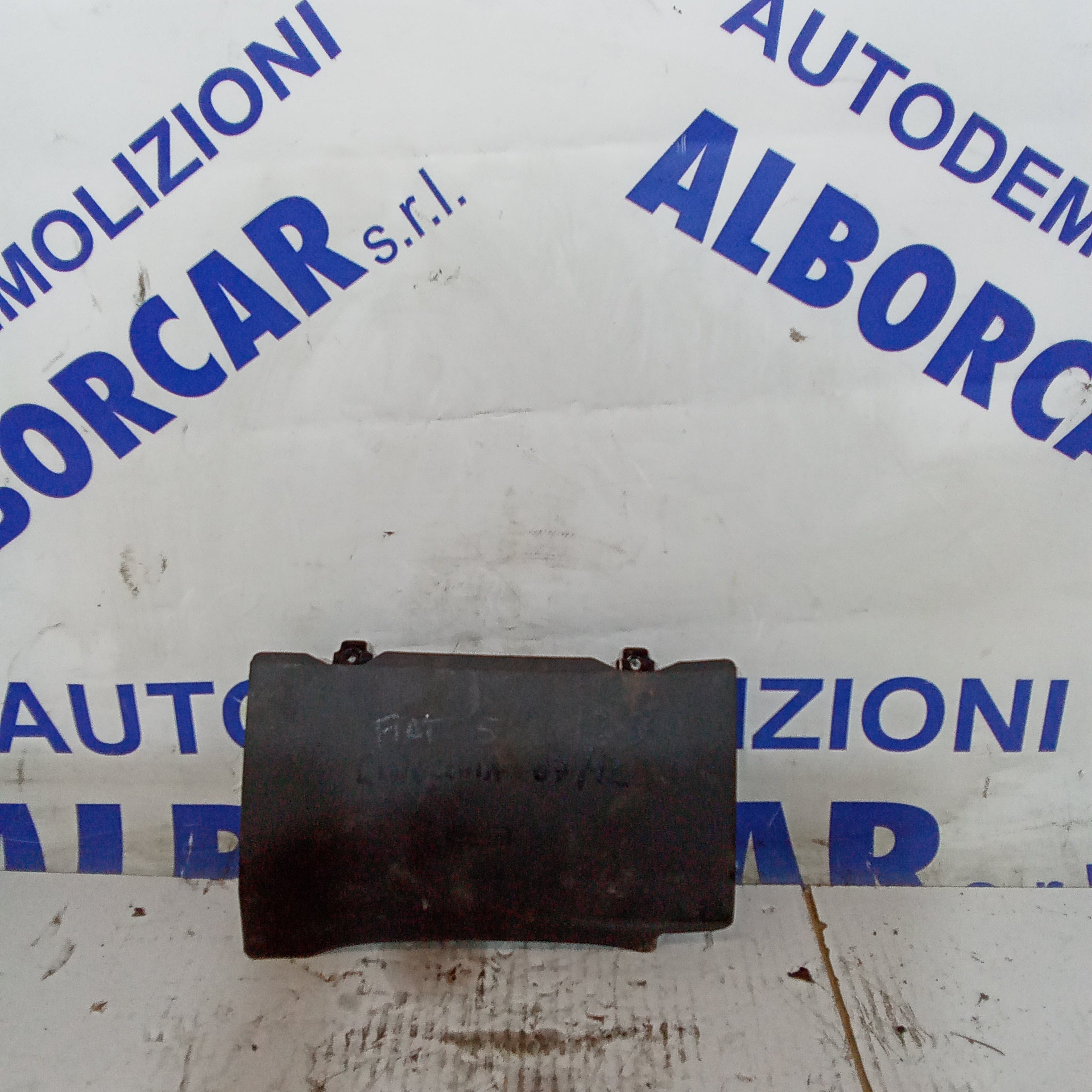 airbag ginocchia fiat 500 1.2 benzina anno 2007/2012 codice 735452886