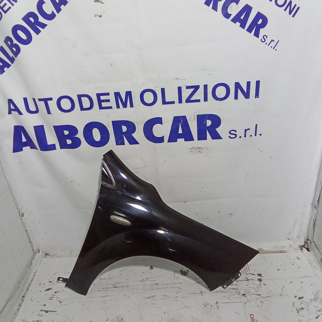 right front fender trim Fiat Croma year 2006