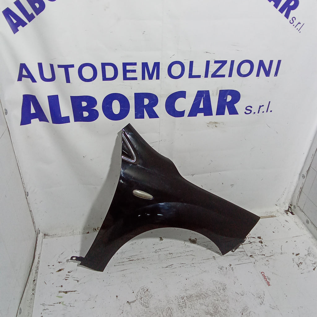 right front fender trim Fiat Croma year 2006