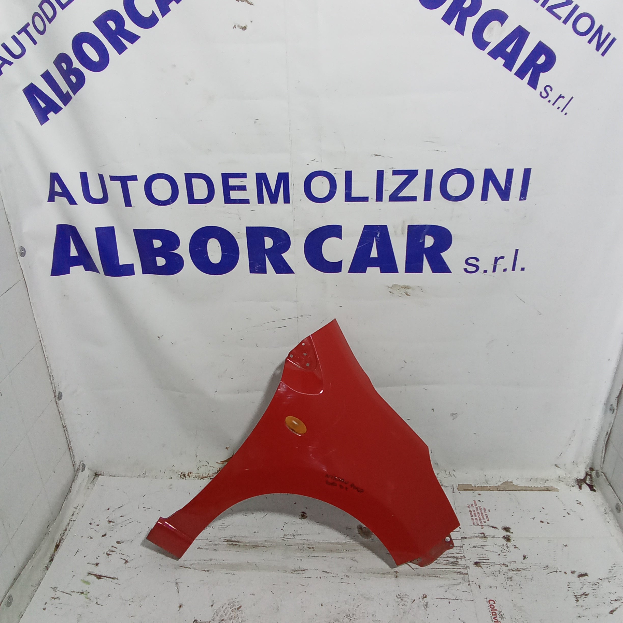 parafango fianchetto anteriore destro nissan pixo anno 2010