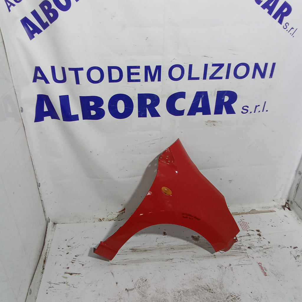 parafango fianchetto anteriore destro nissan pixo anno 2010