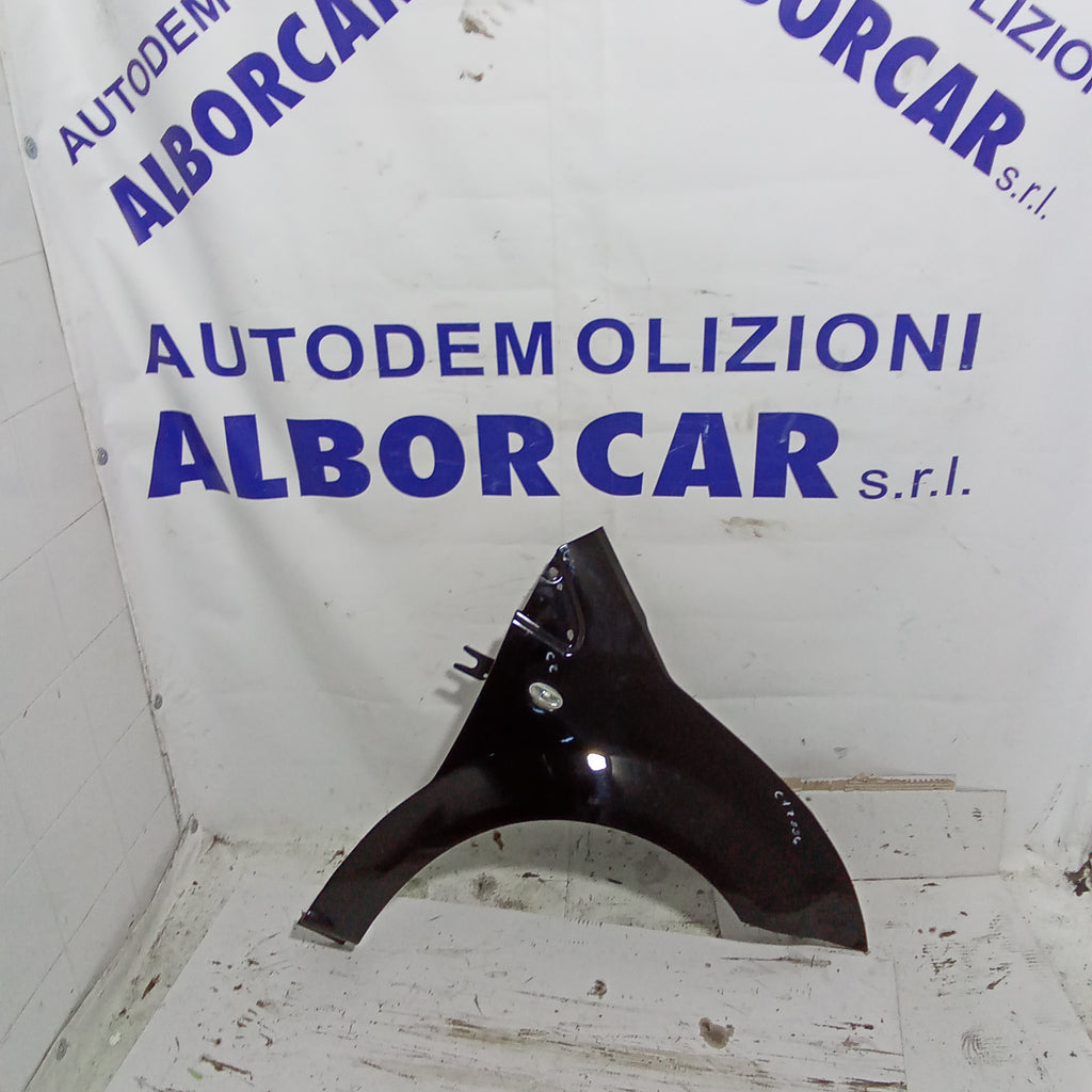 Parafango fianchetto anteriore destro citroen C2 anno 2006