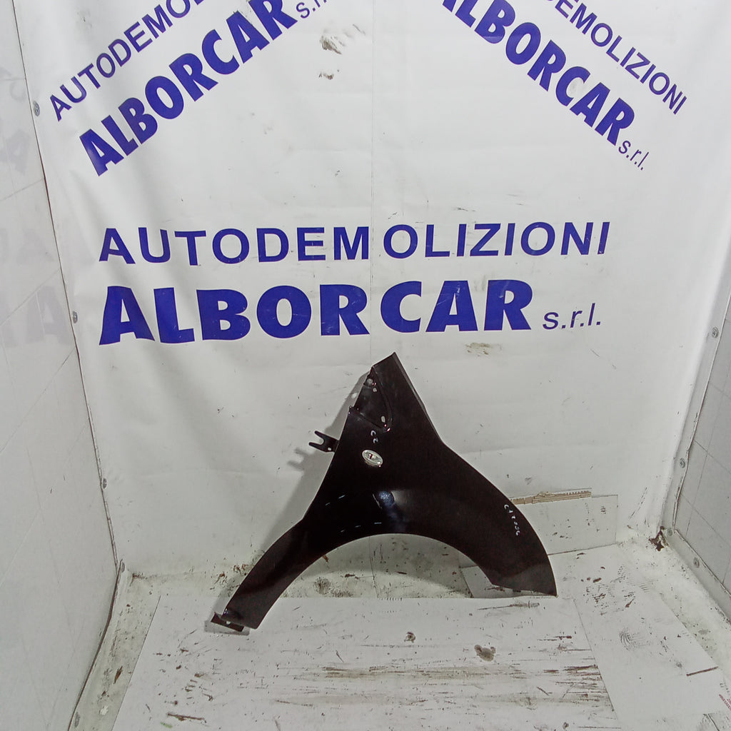 Parafango fianchetto anteriore destro citroen C2 anno 2006