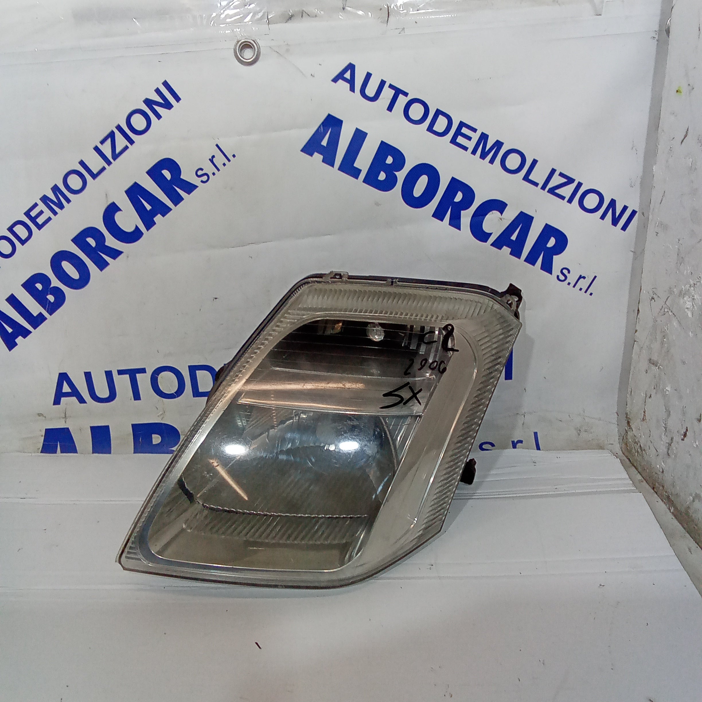 fanale faro anteriore sinistro citroen C2 anno 2006