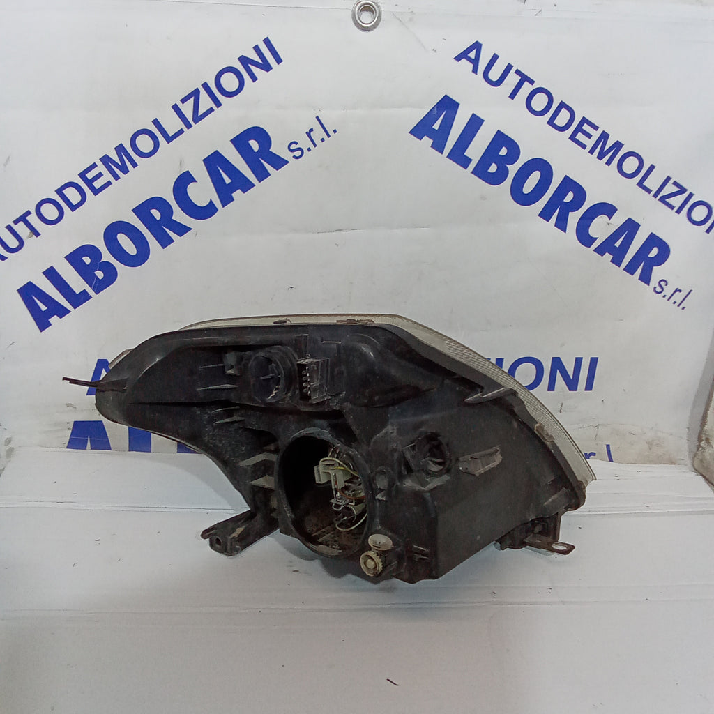 fanale faro anteriore sinistro citroen C2 anno 2006