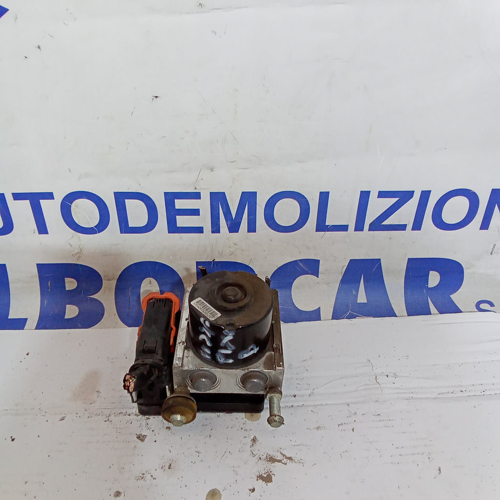 centralina pompa abs nissan pixo 1.0 benzina anno 2010 codice 062109