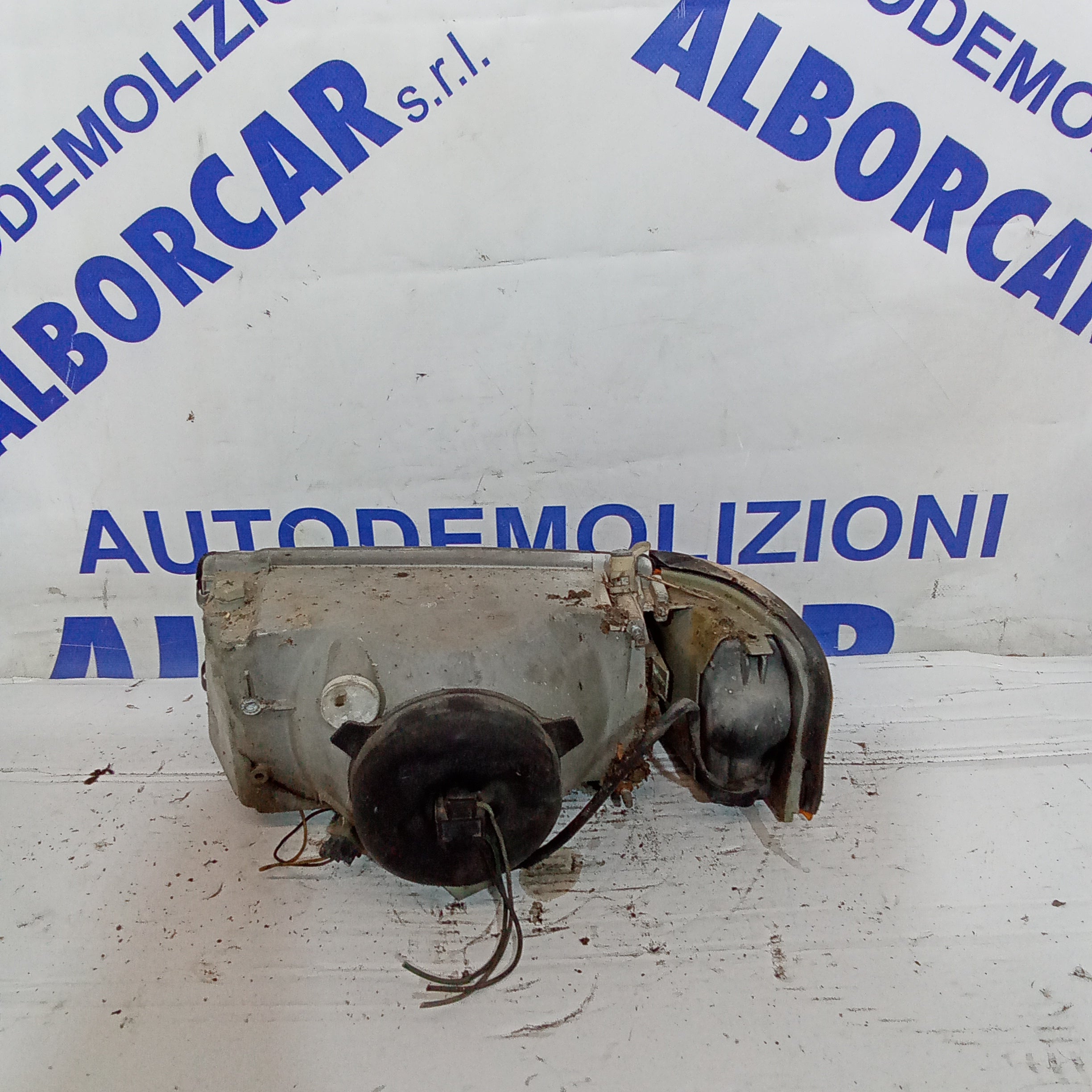 fanale faro anteriore destro fiat uno anno 1992