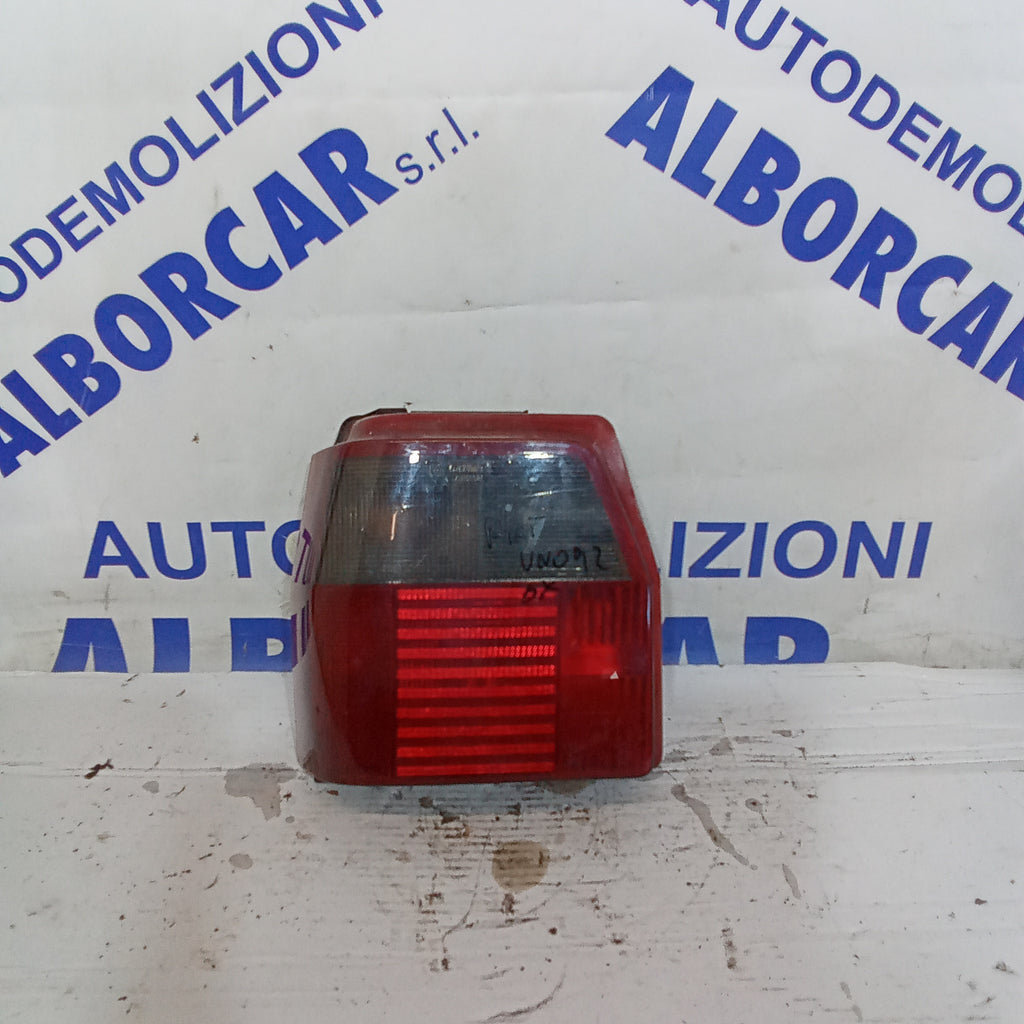 fanale stop posteriore sinistro fiat uno anno 1992