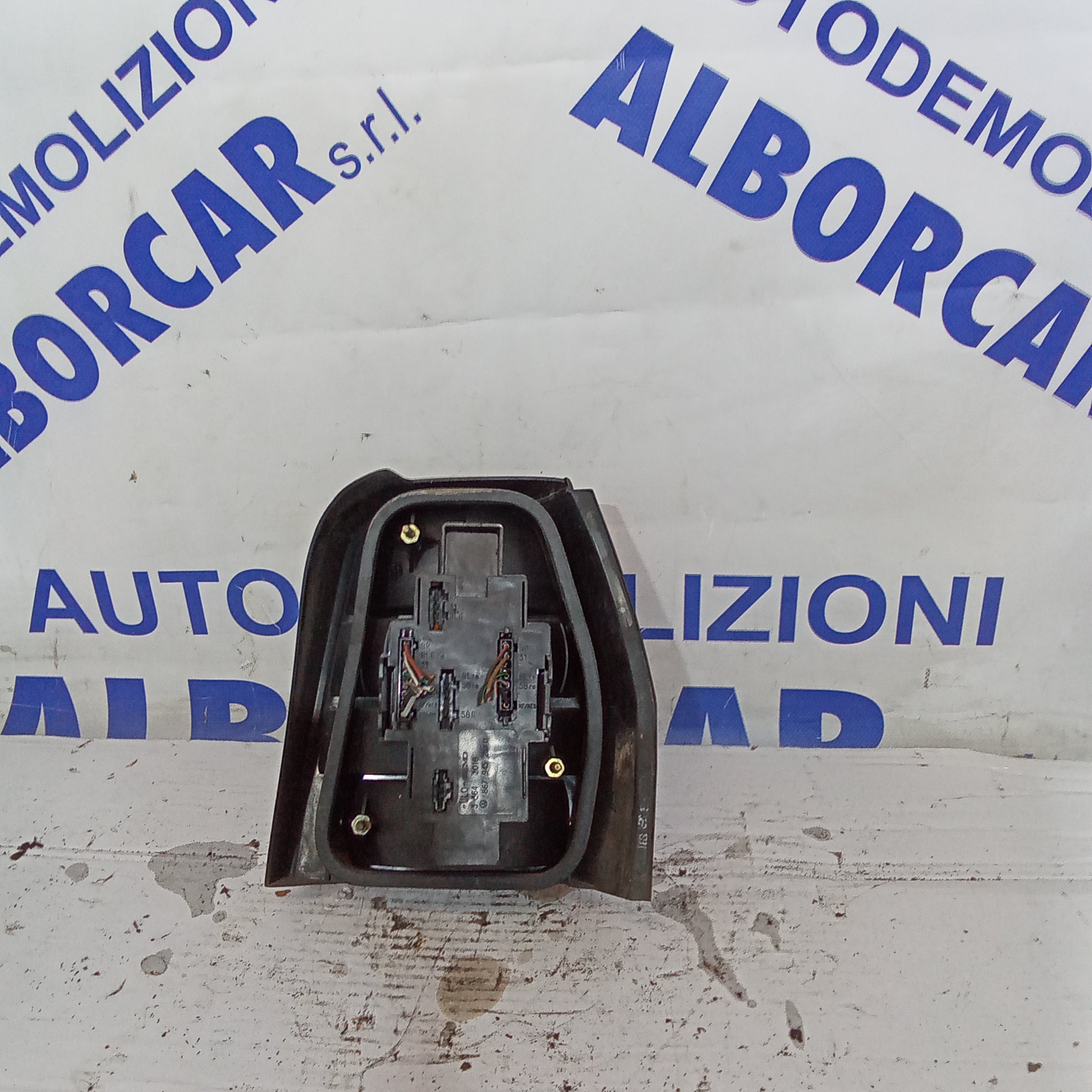 fanale stop posteriore sinistro volkswagen polo sw anno 1991