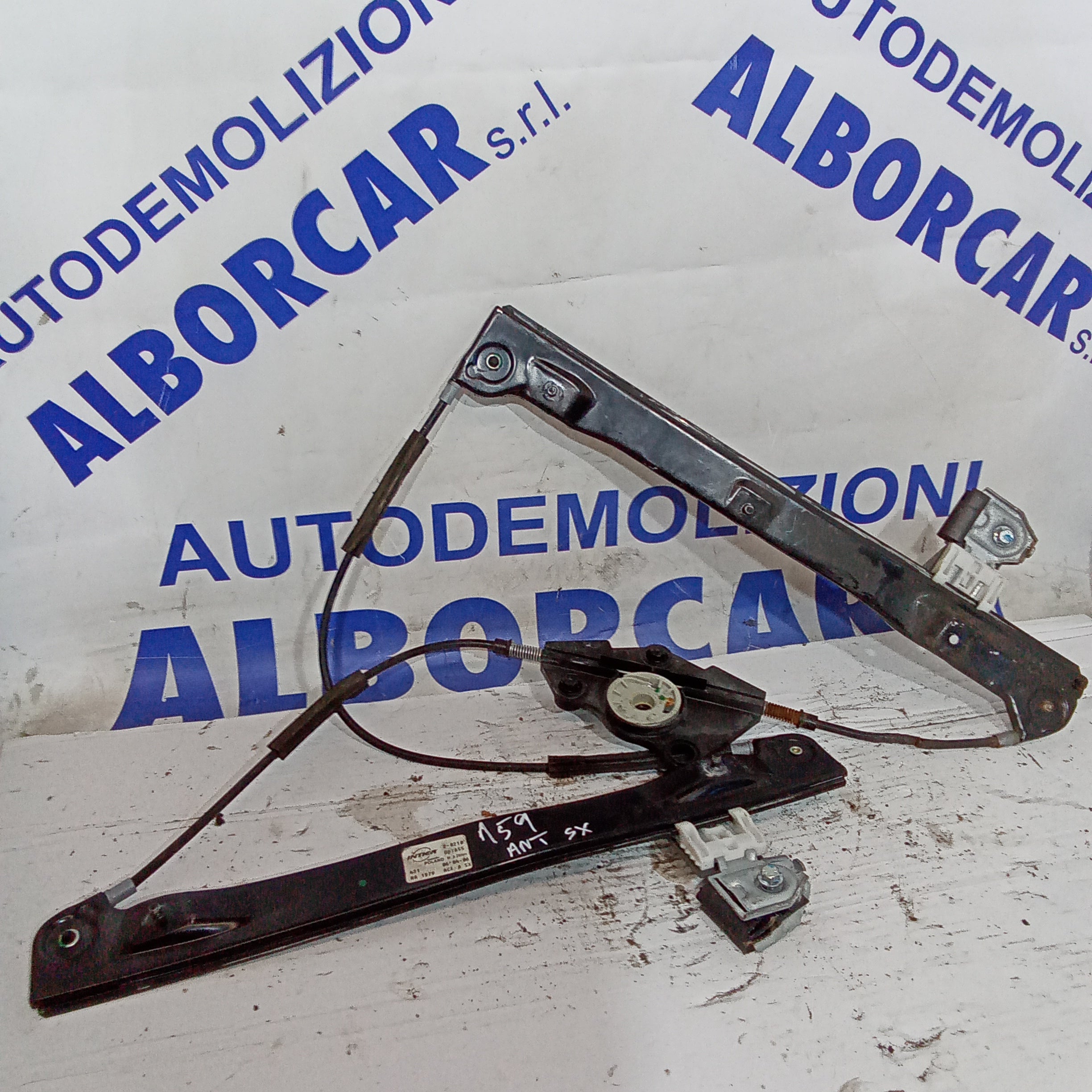 Alzavetro anteriore sinistro alfa 159 anno 2008