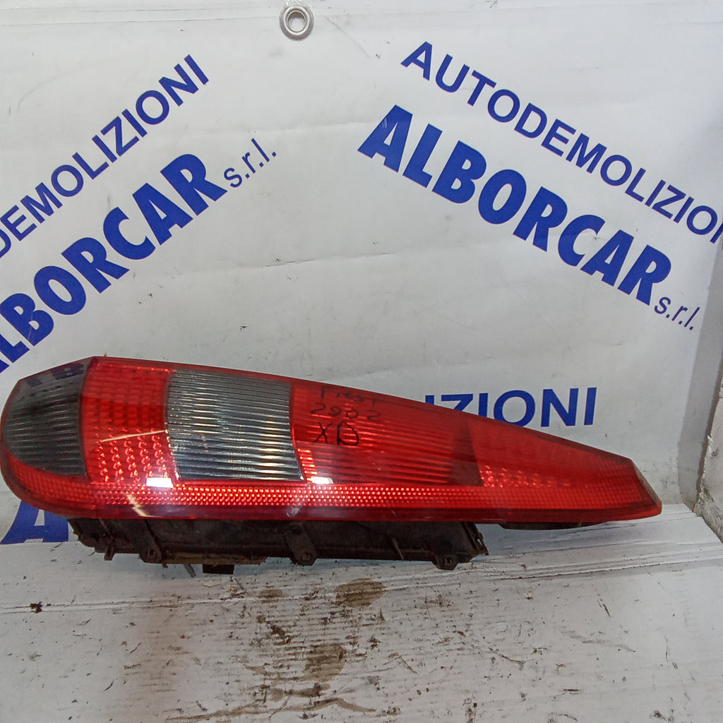 right rear brake light Ford Fiesta year 2002