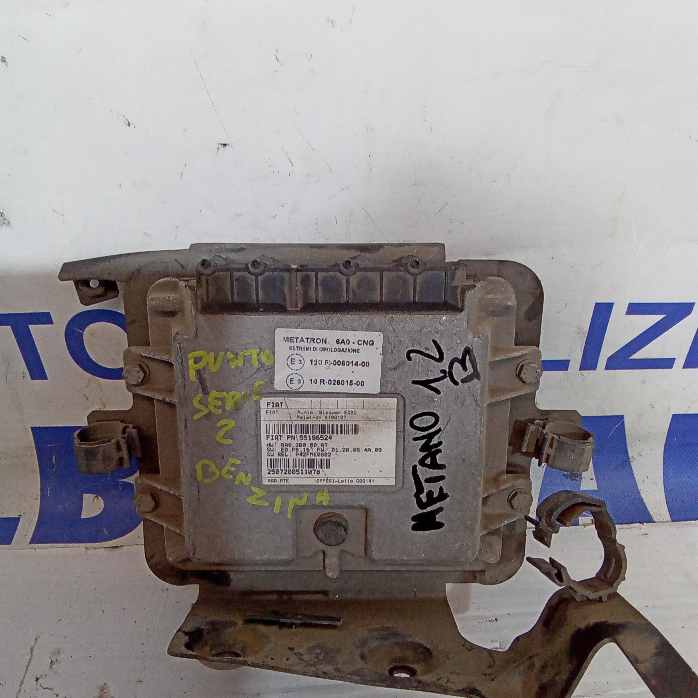 Fiat Punto 1.2 petrol 2nd series methane ECU code 55196524