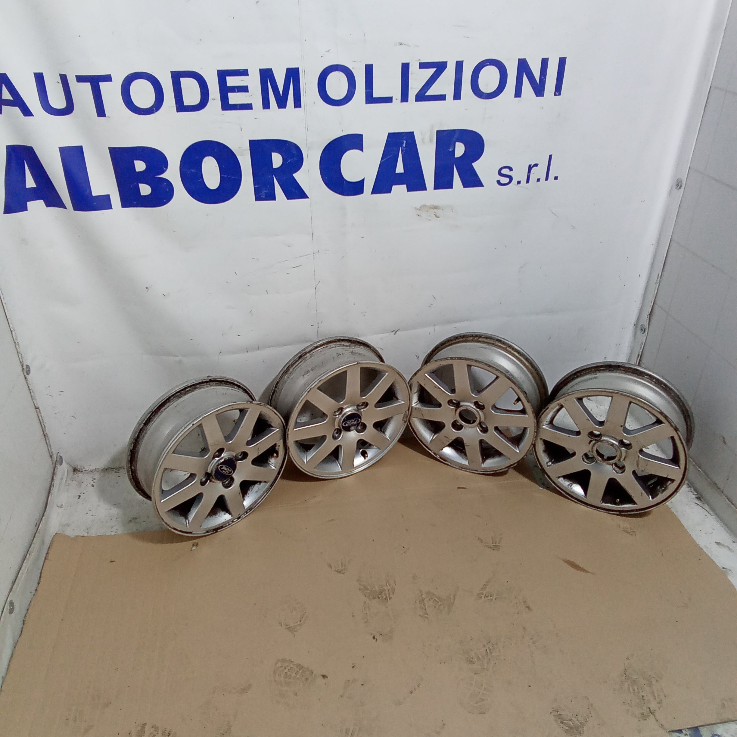 4 cerchi in lega 14 pollici 4 fori  ford Ka anno 2000
