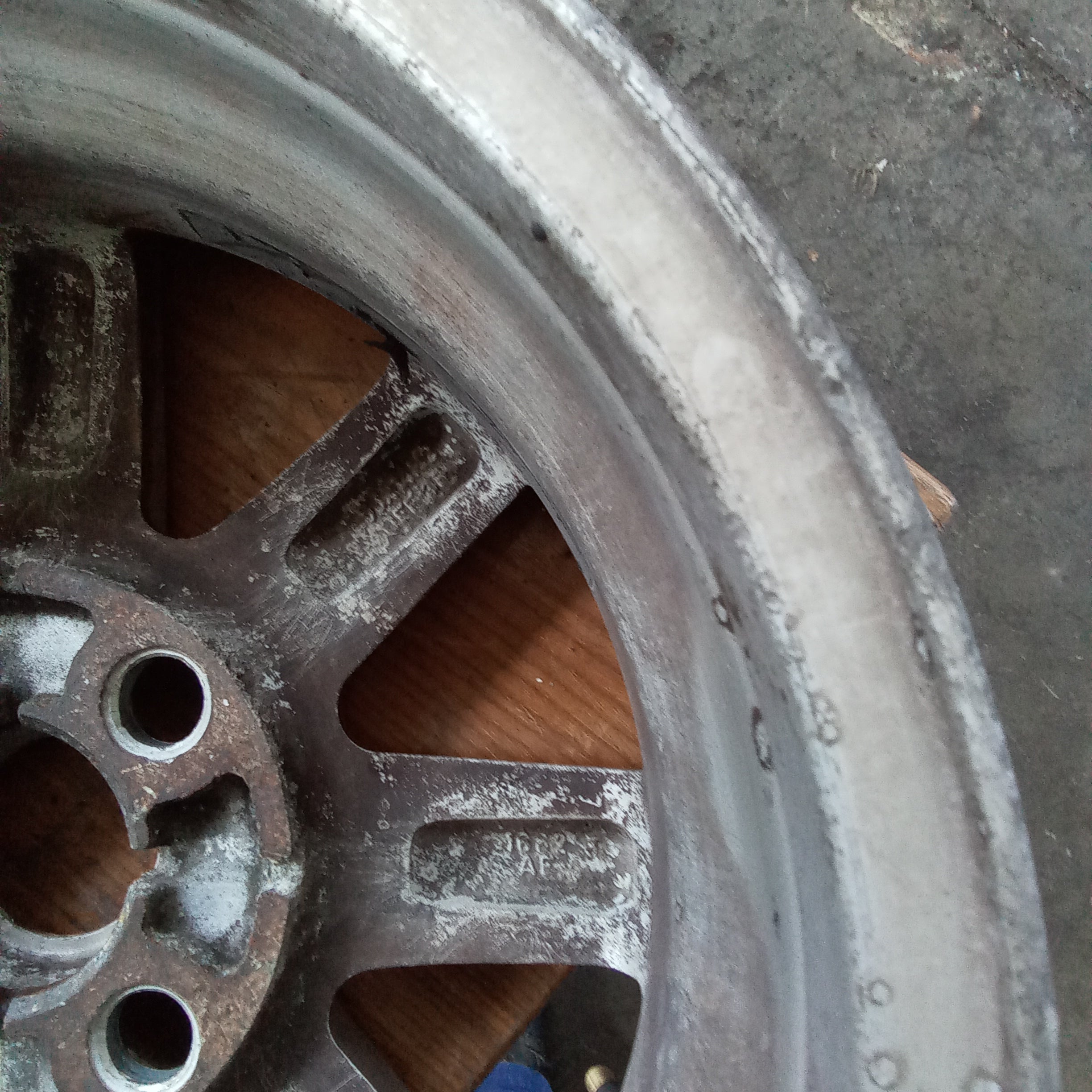4 cerchi in lega 14 pollici 4 fori  ford Ka anno 2000