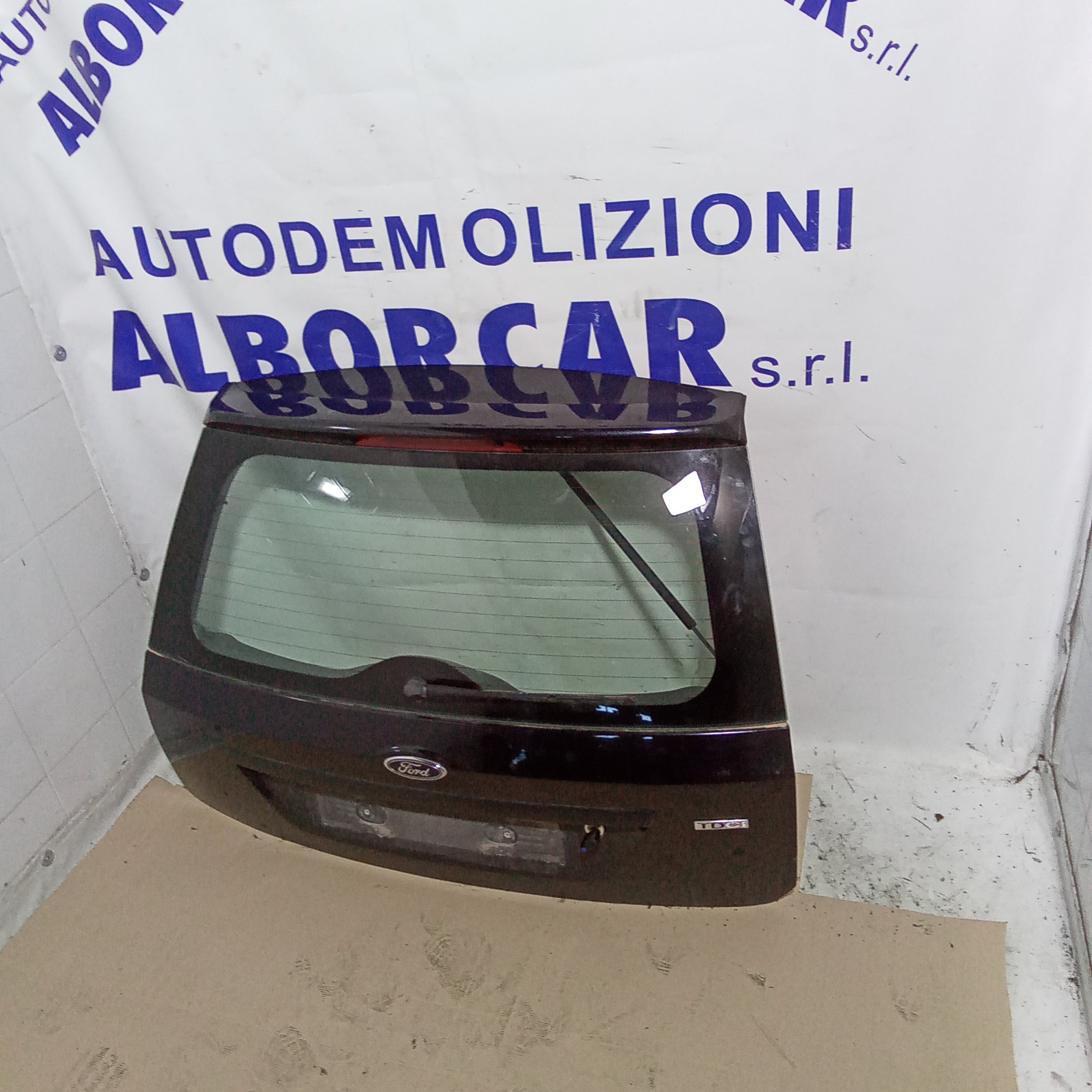 trunk lid rear Ford Fiesta year 2003