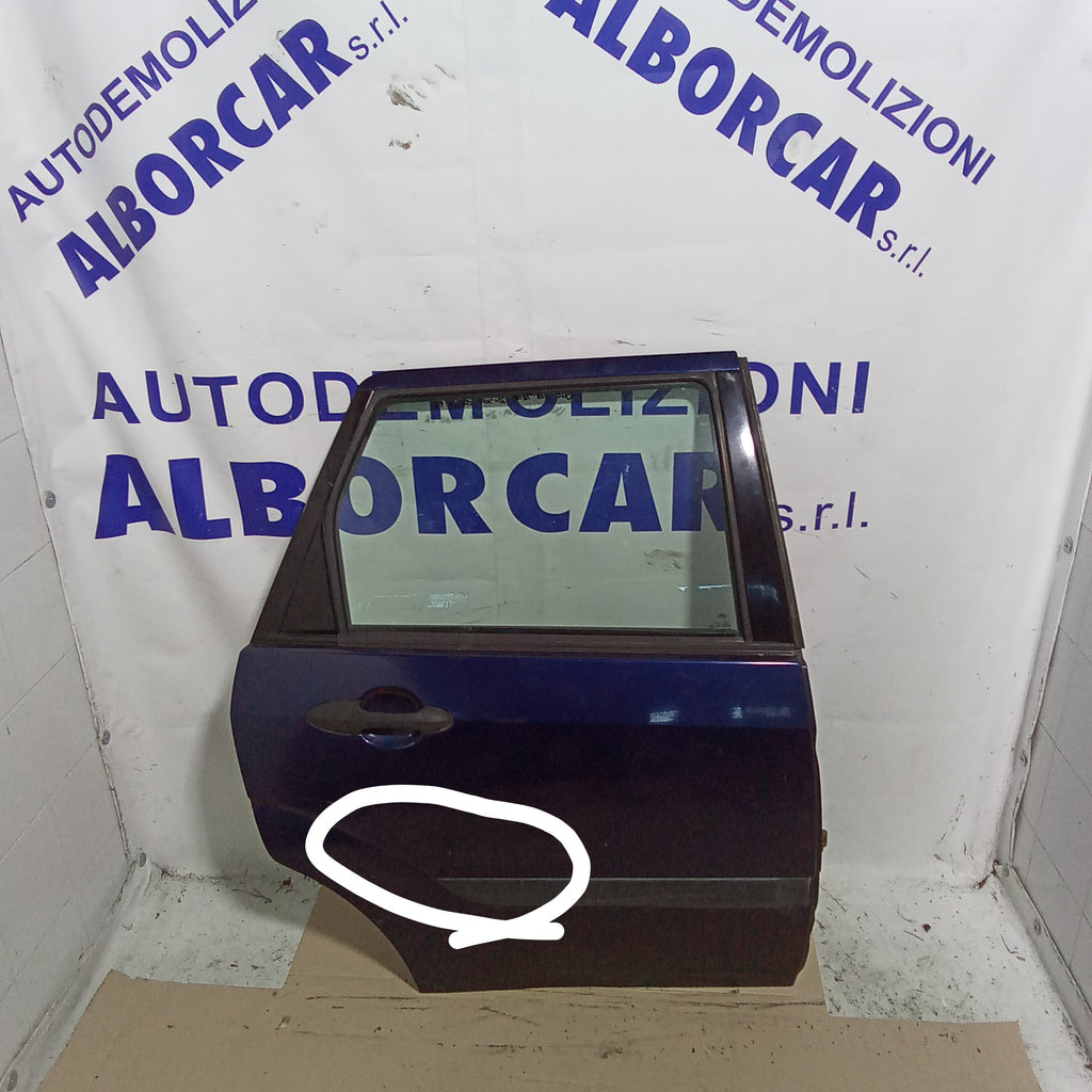 rear right door (complete) Ford Focus SW year 1999