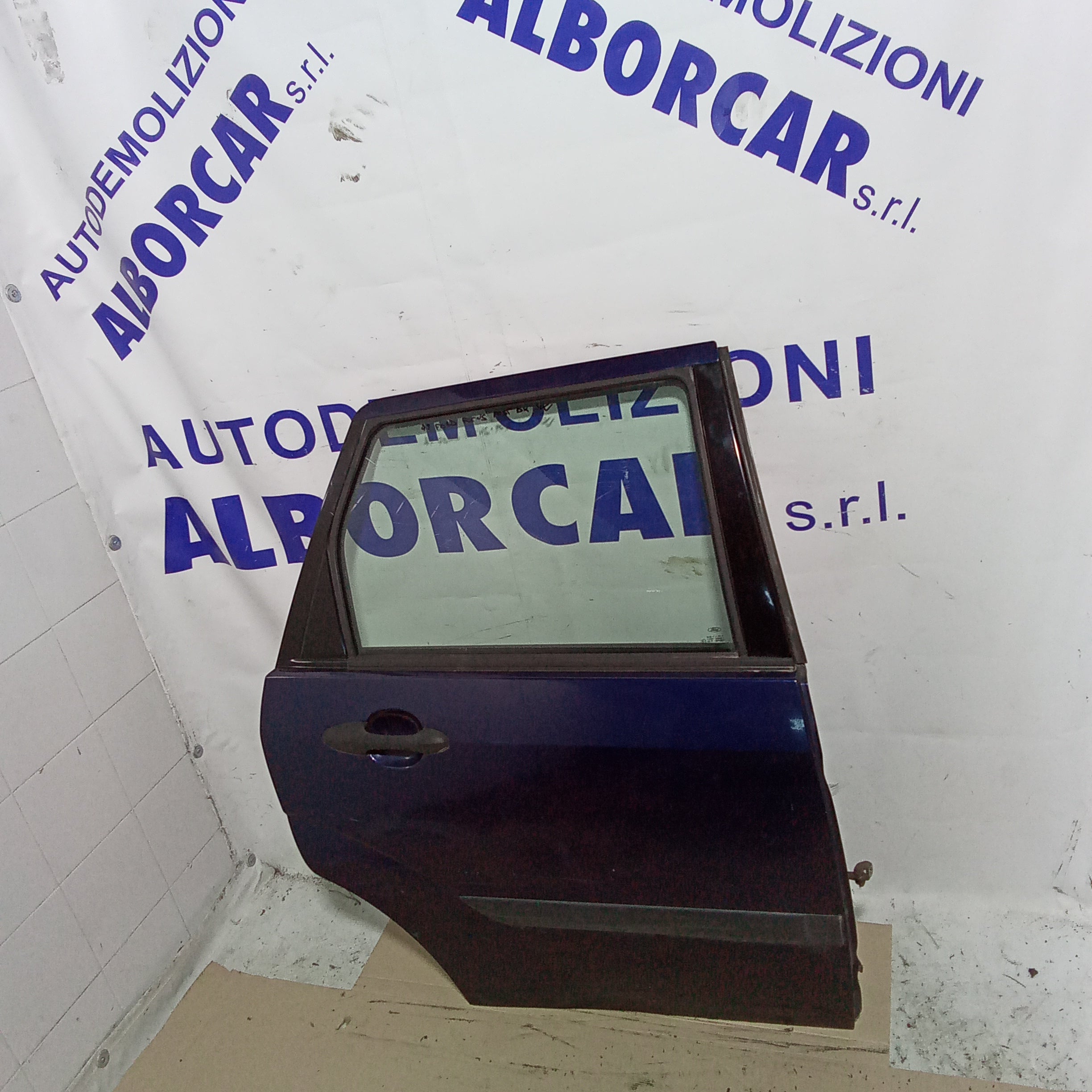 rear right door (complete) Ford Focus SW year 1999