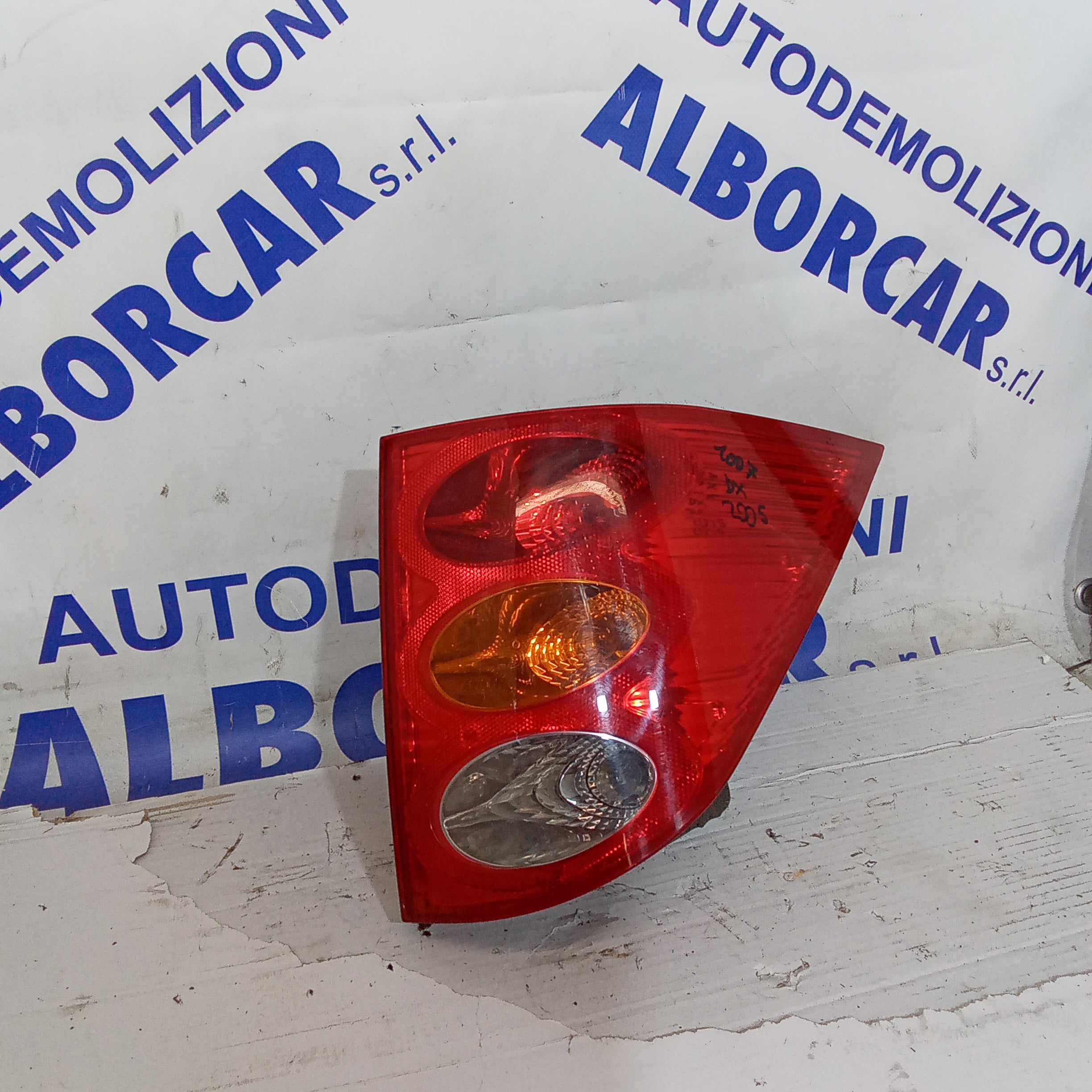 fanale stop posteriore destro peugeot 1007 anno 2005