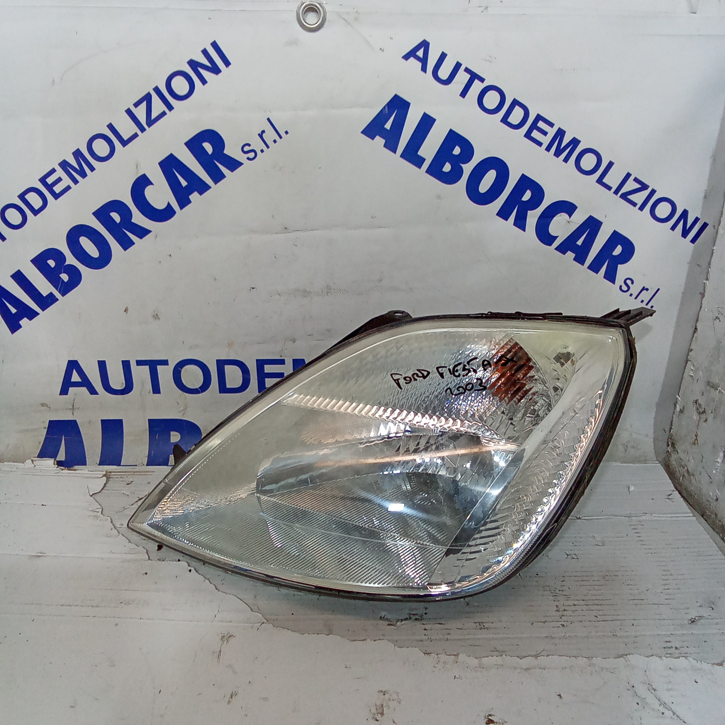 fanale faro anteriore sinistro ford fiesta anno 2003