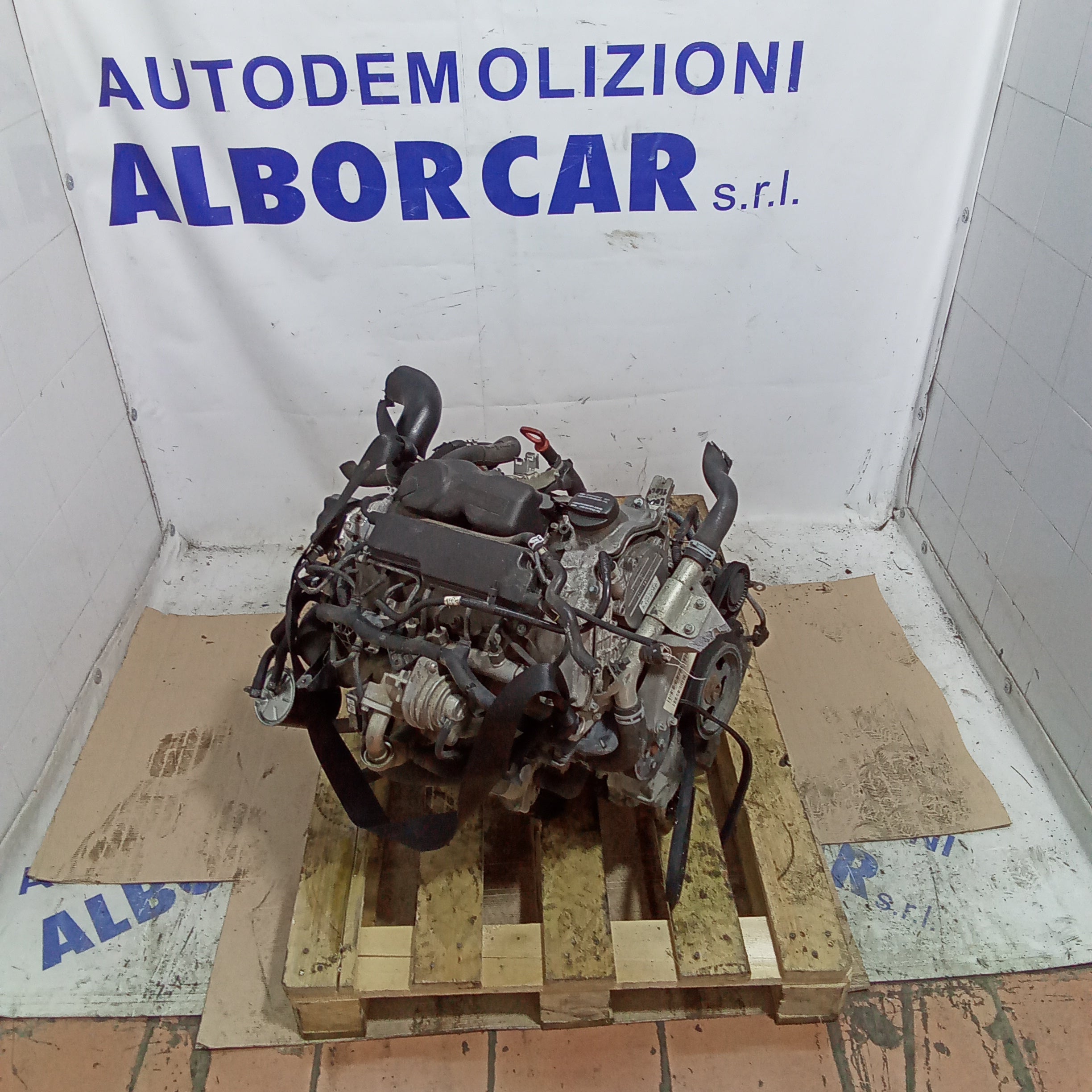 motore  smart for four 1.5 cdi (completo) anno 2005 (sottocoppa olio rotta) chilometri 190000 sigla motore 639939
