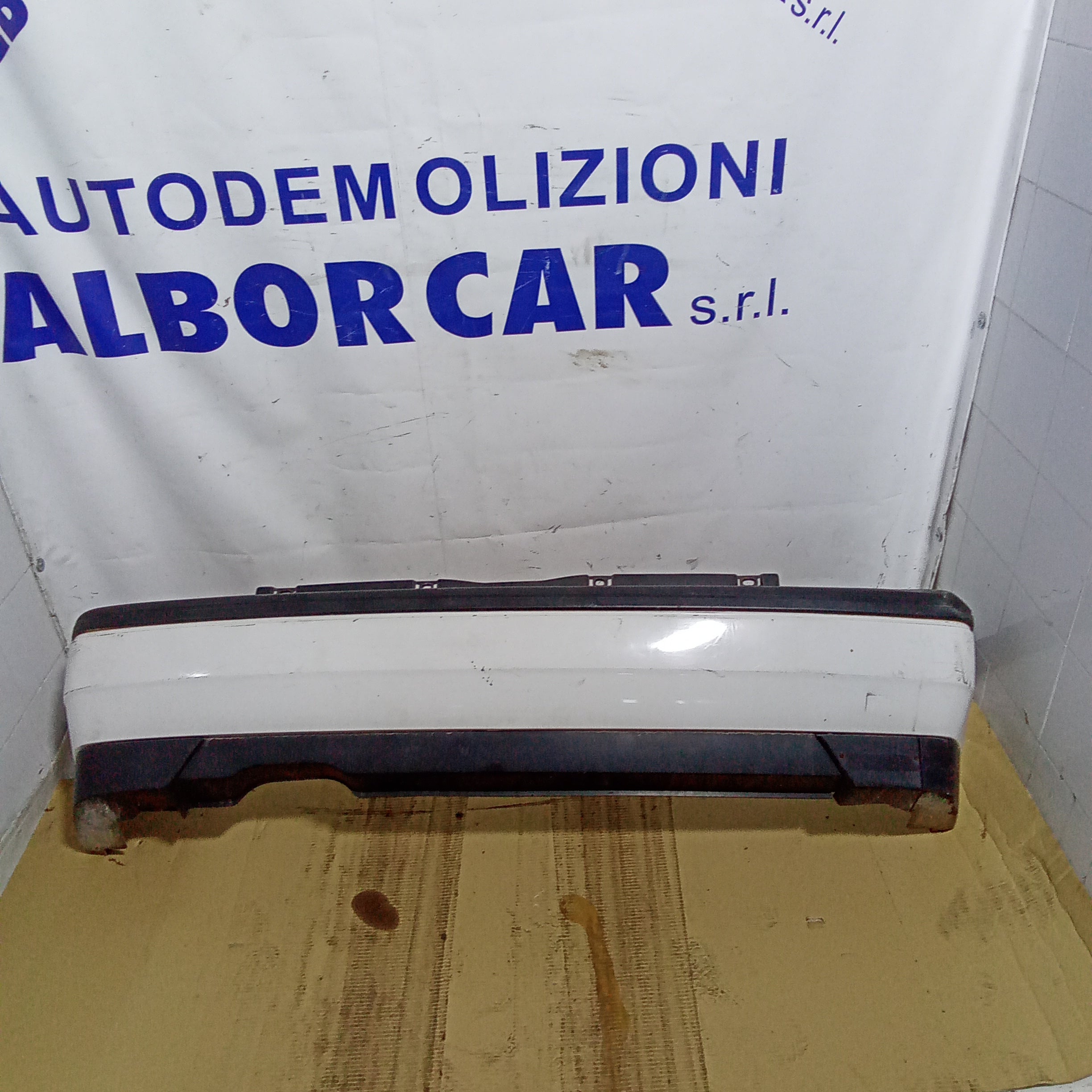 paraurti posteriore volkswagen golf 3 anno 1997