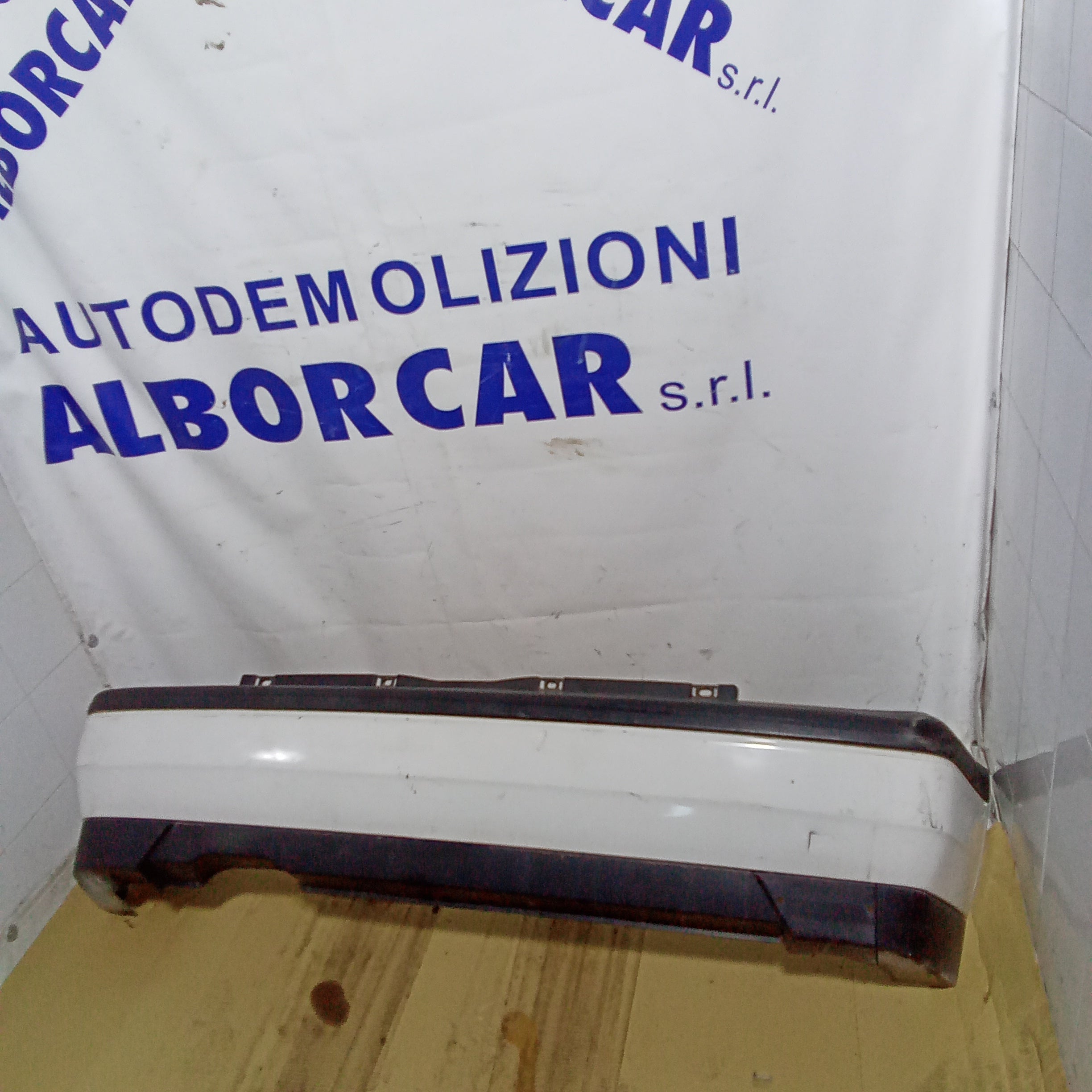 paraurti posteriore volkswagen golf 3 anno 1997