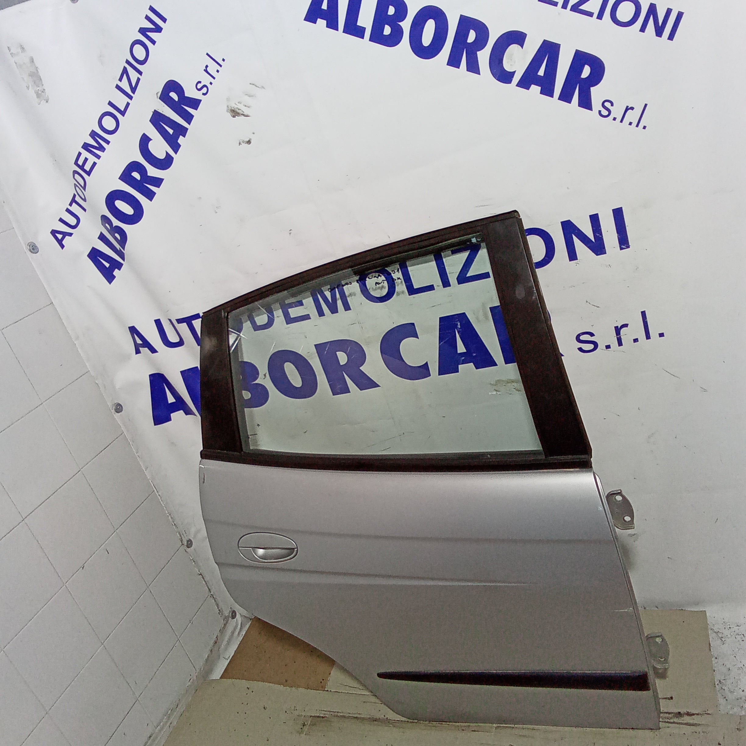 sportello posteriore destro (completo) daewoo tacuma anno 2001