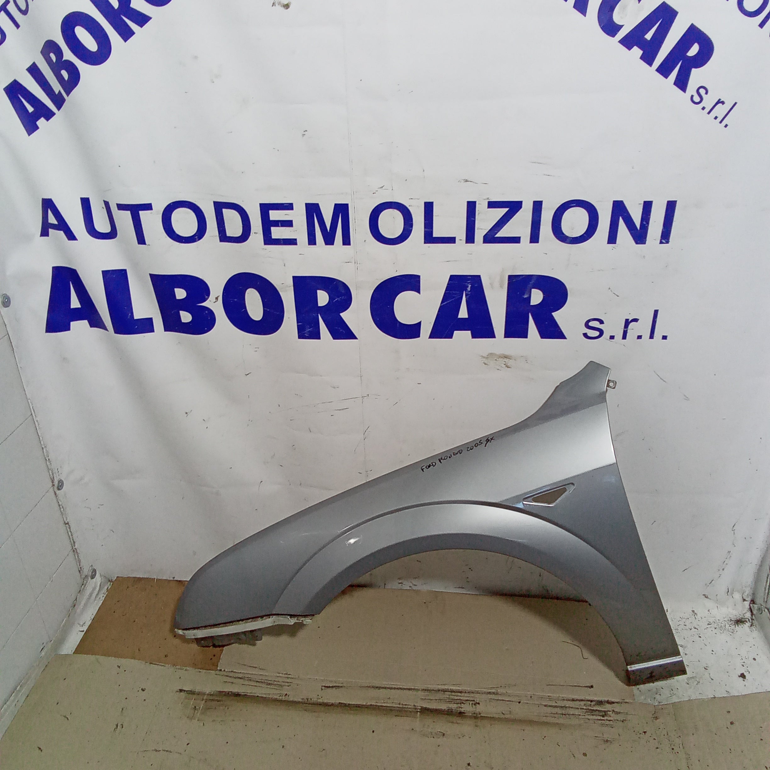 parafango fianchetto anteriore sinistro ford mondeo anno 2005