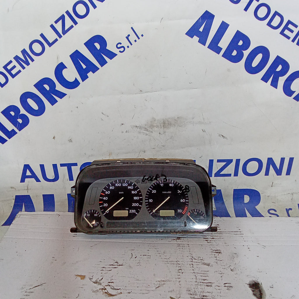 quadro strumenti contachilometri volkswagen golf 3 serie  anno 1991/1998 codice 1H0919860B