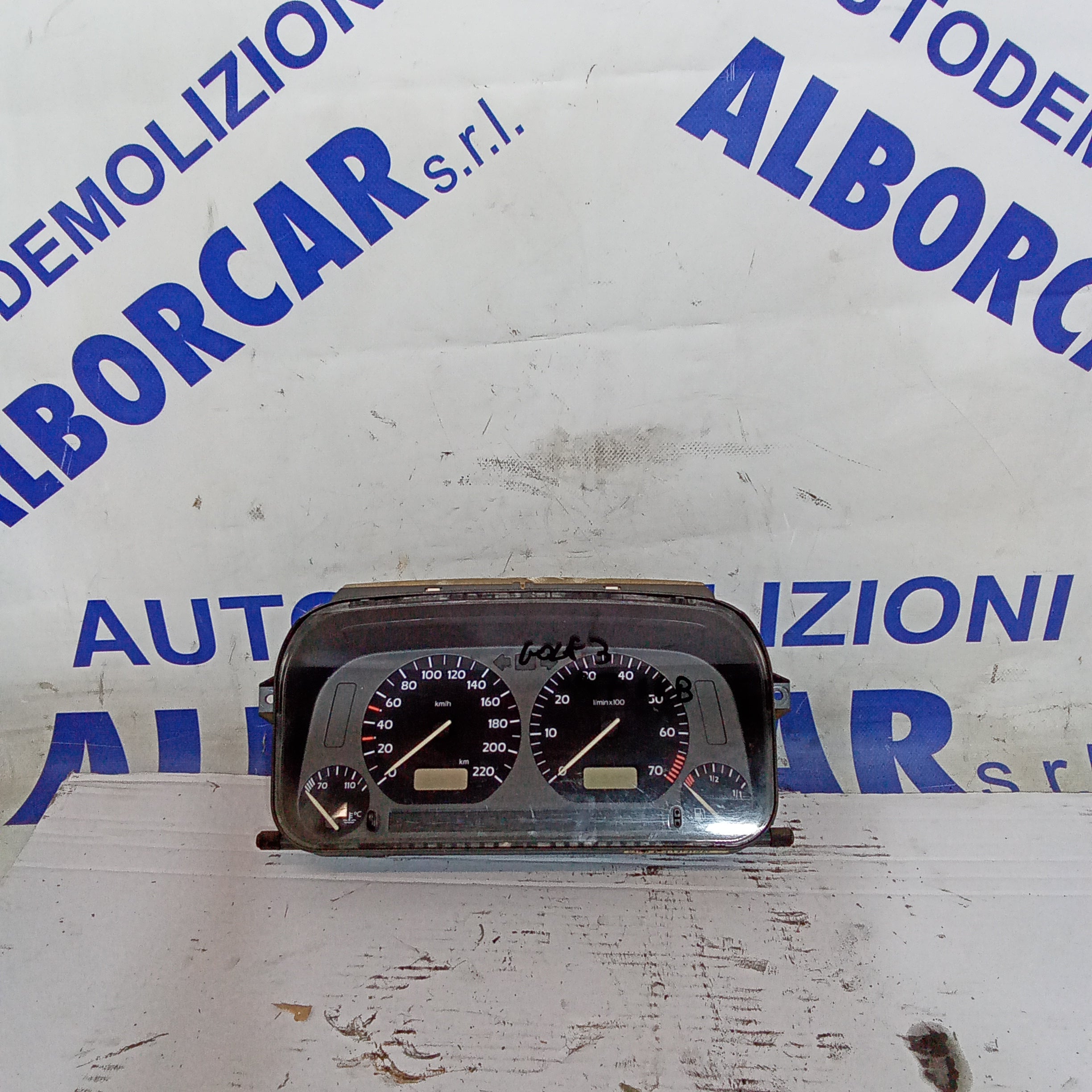 quadro strumenti contachilometri volkswagen golf 3 serie  anno 1991/1998 codice 1H0919860B