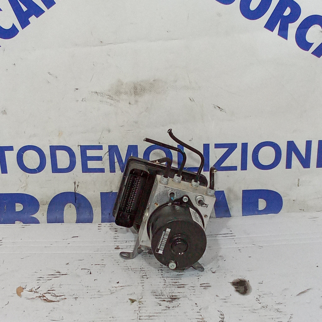 unidad de control bomba ABS BMW 320d año 2007