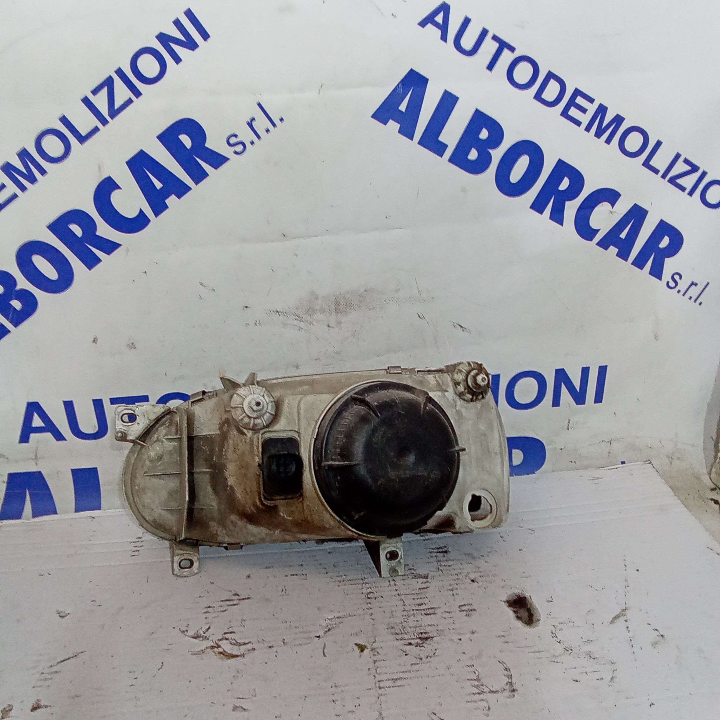 faro delantero derecho Volkswagen Golf 3ª año 1991/1998