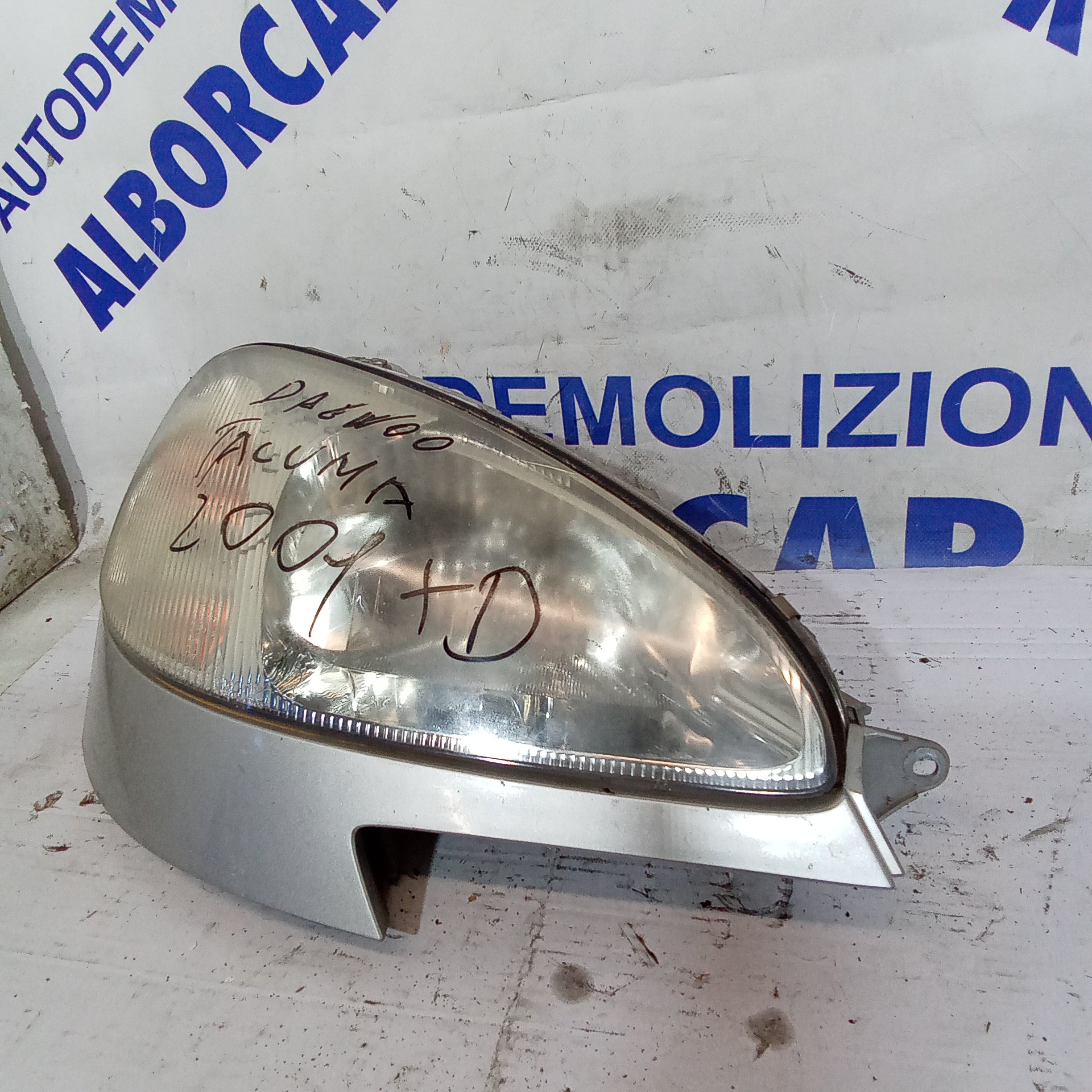 fanale faro anteriore destro daewoo tacuma anno 2001