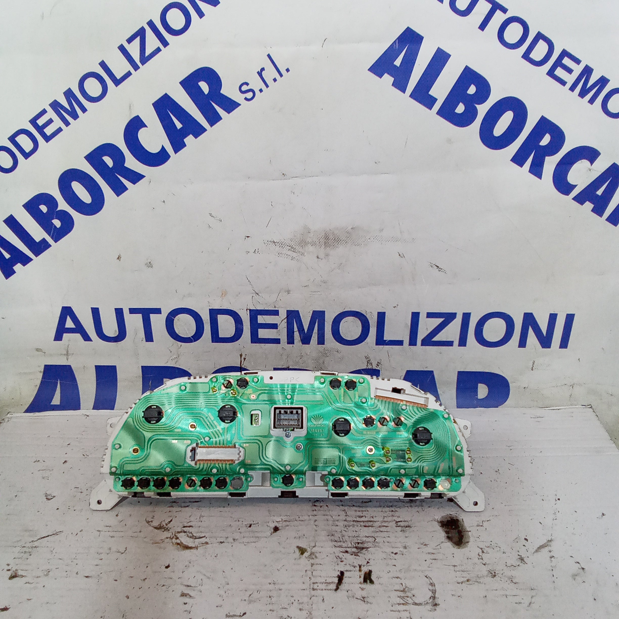 quadro strumenti contachilometri daewoo tacuma 1.6 benzina anno 2001 codice 96252539