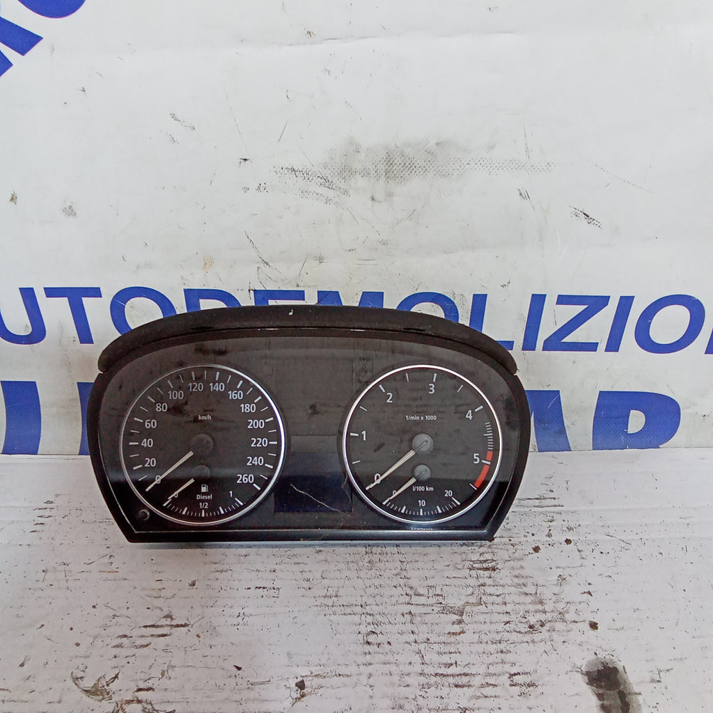 Cuadro de instrumentos cuentakilómetros BMW 320d año 2006 código 9141487-01/9166846-02/1025350-44