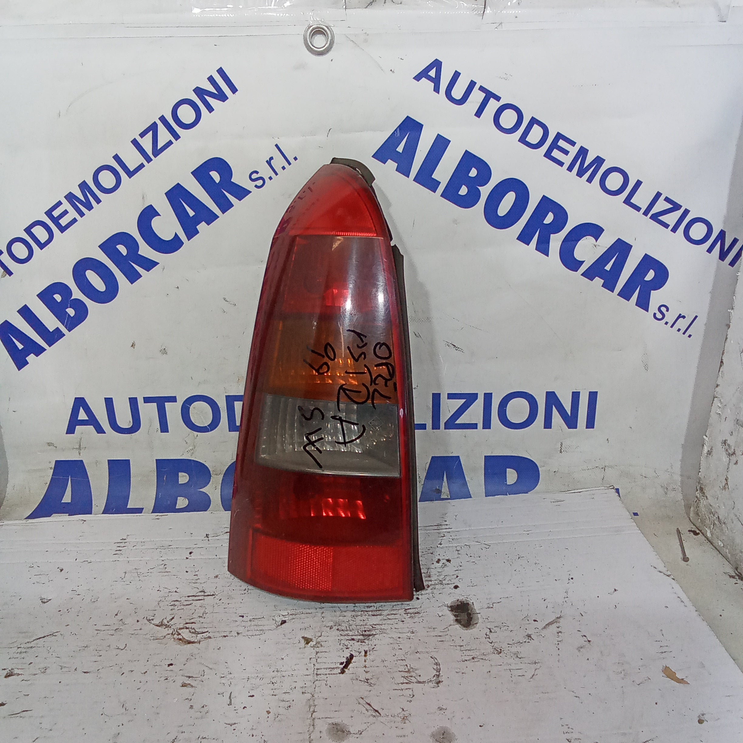 Fanale stop sinistro opel astra sw anno 1999