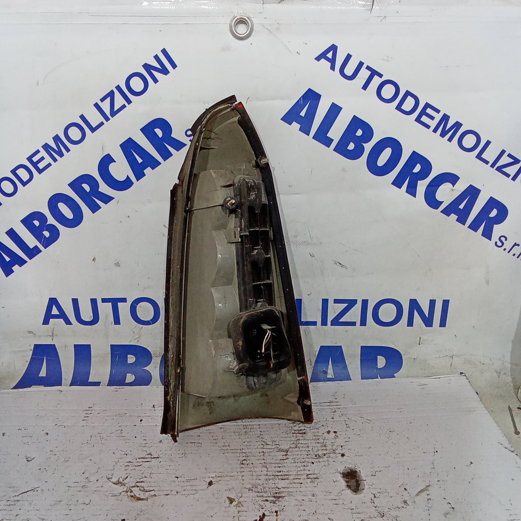 Fanale stop sinistro opel astra sw anno 1999