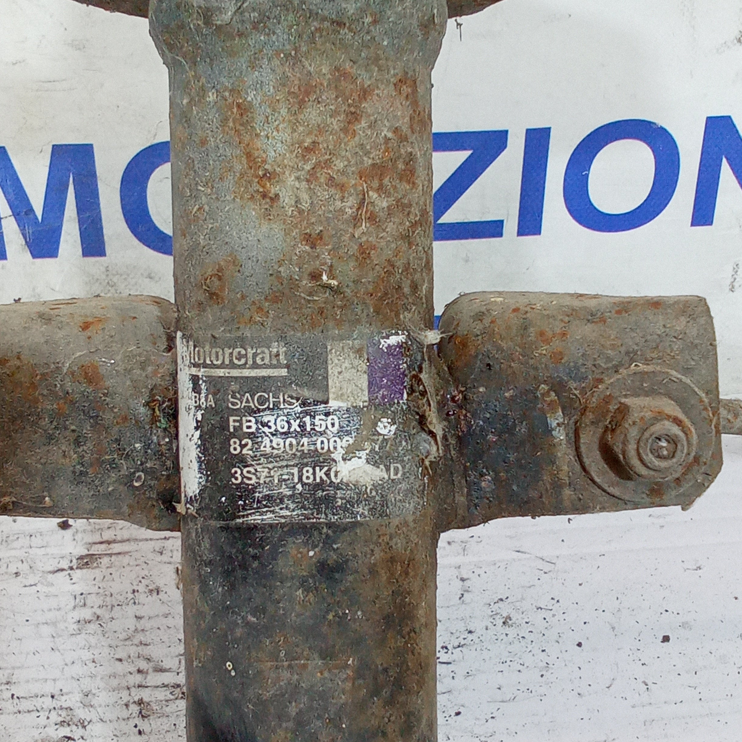 ammortizzatore anteriore sinistro ford mondeo 2.0 diesel anno 2005