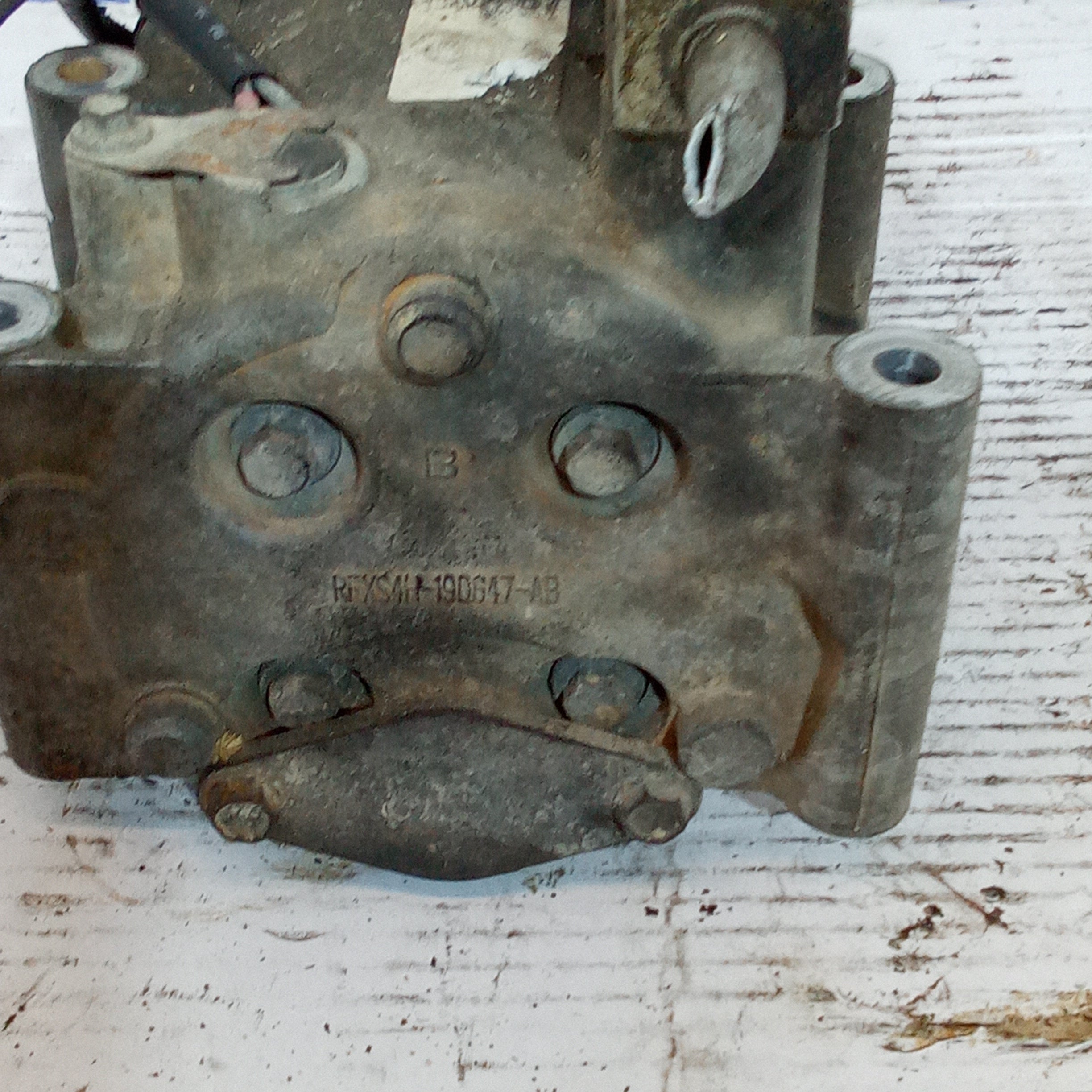 compresor aire acondicionado ford focus (1.6 gasolina 1.8tdci) año 1998/2005