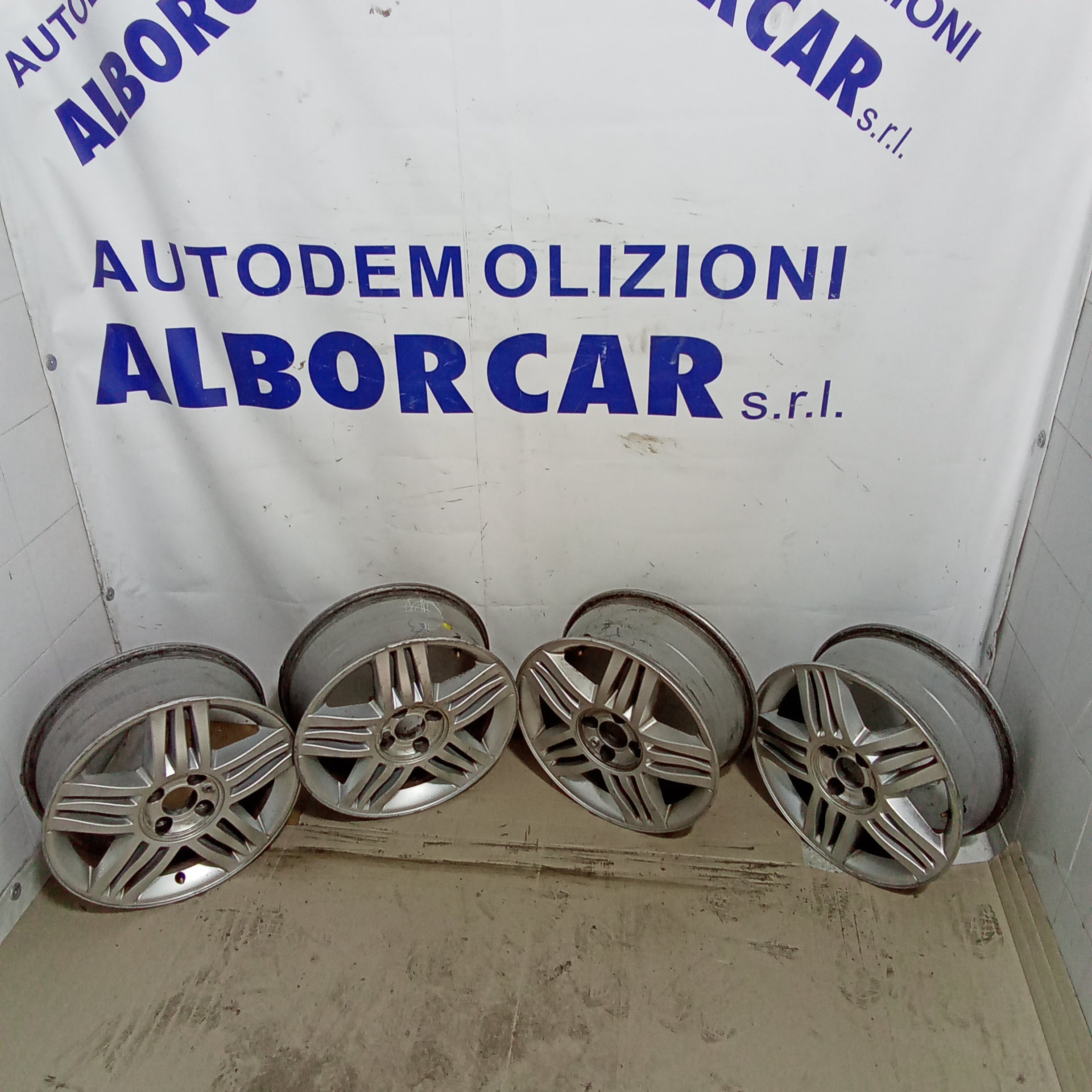 4 cerchi in lega 4 fori fiat stilo 16 pollici