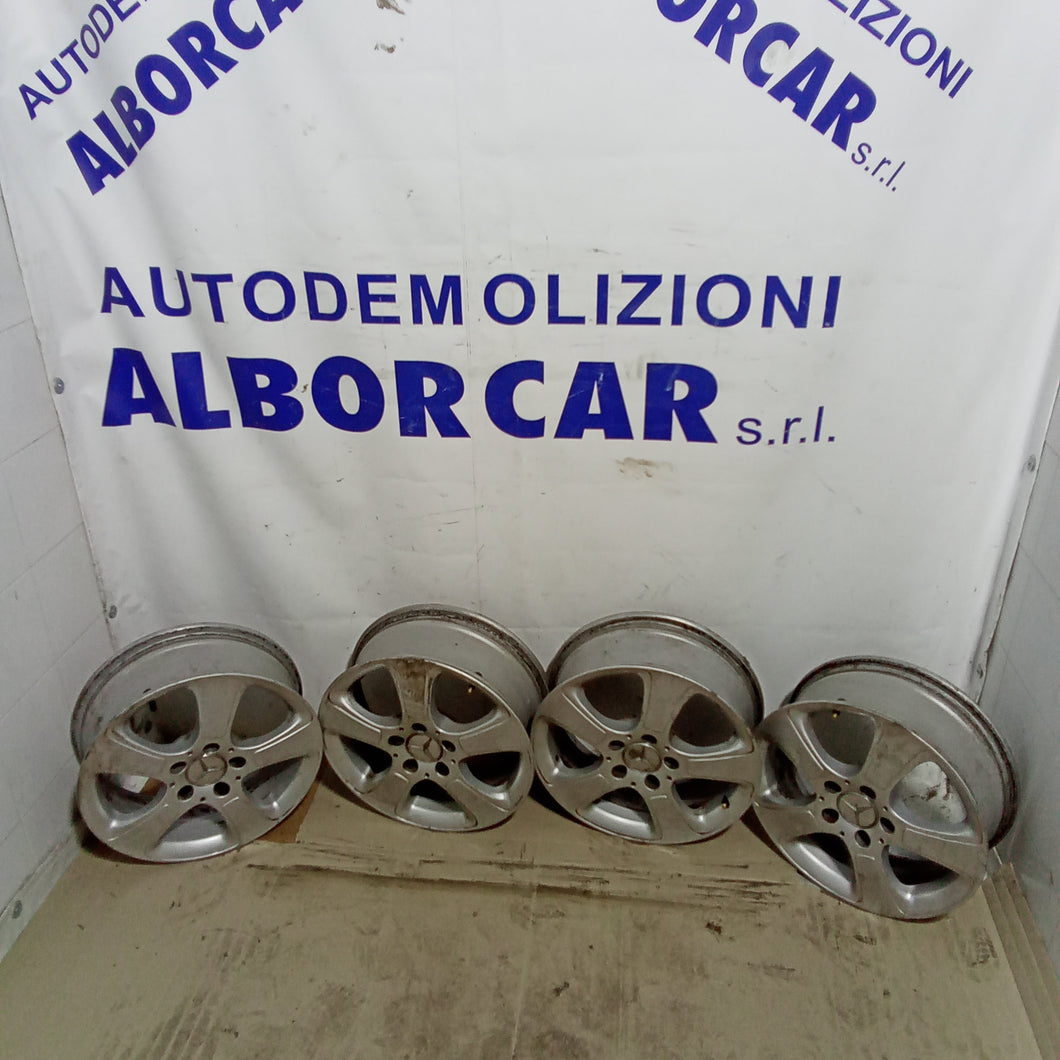 4 cerchi in lega 5 fori 16 pollici mercedes classe A180