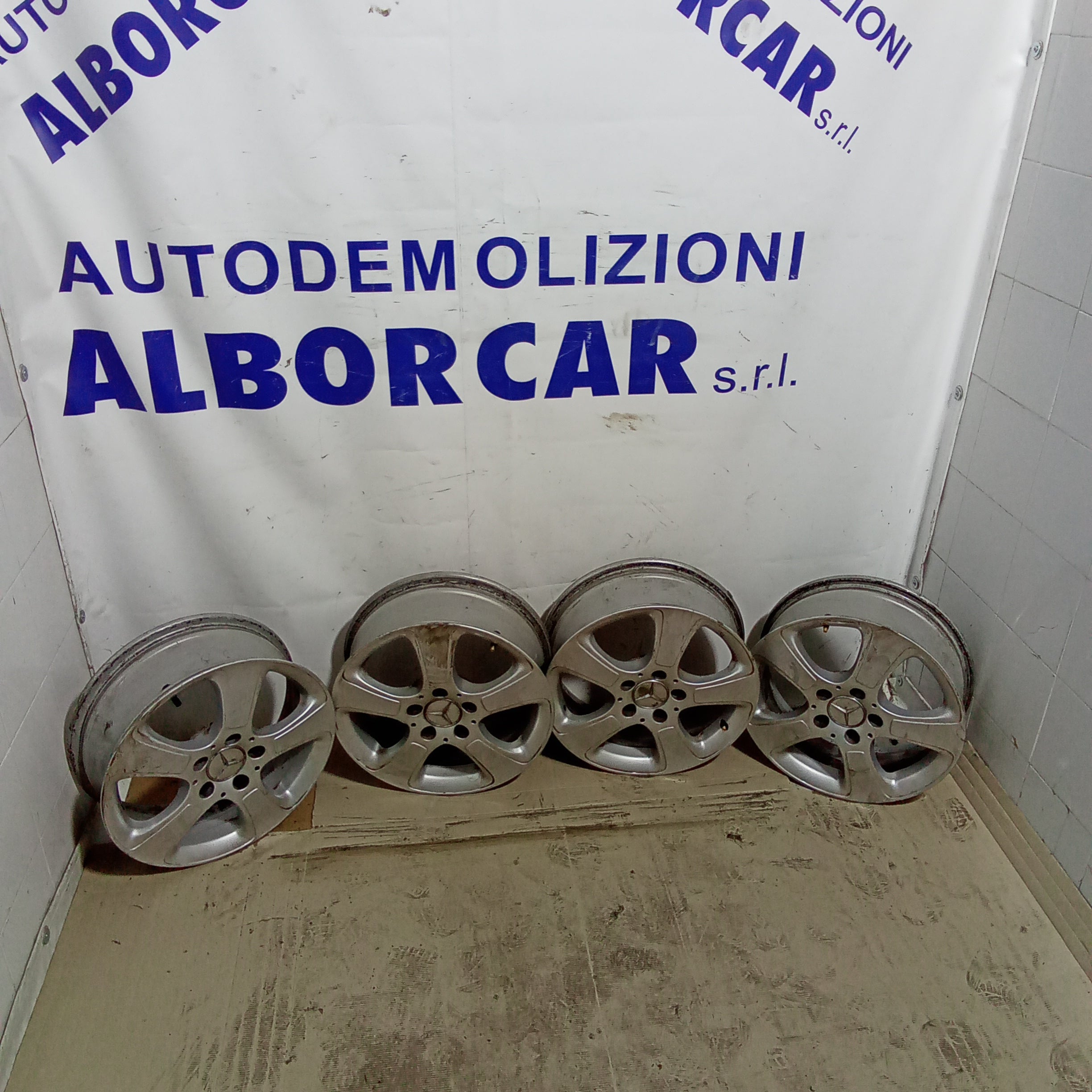 4 cerchi in lega 5 fori 16 pollici mercedes classe A180