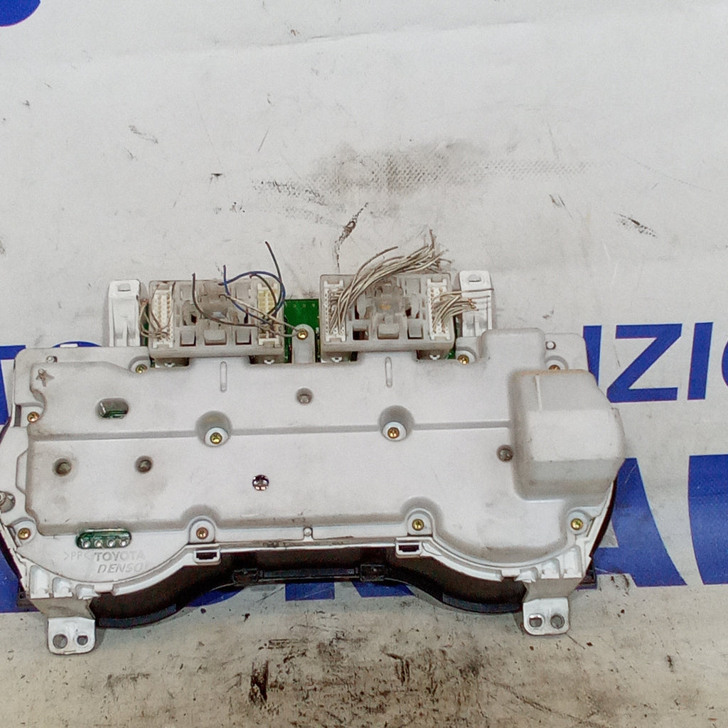Quadro strumenti/contachilometri toyota rav4 diesel anno 2005 codice 83800-42A60
