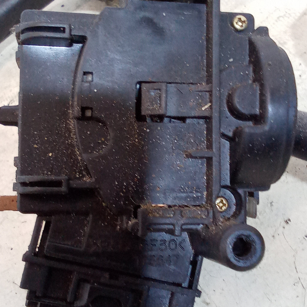 Devioluce toyota rav4 anno 2005 codice 173647/173648
