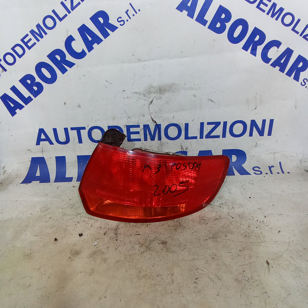 fanale stop posteriore sinistro audi A3 5 porte anno 2005
