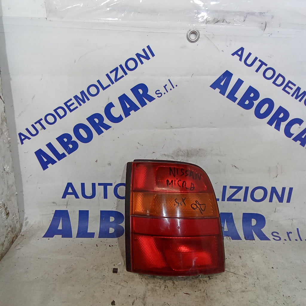 fanale stop posteriore sinistro nissan micra anno 1998
