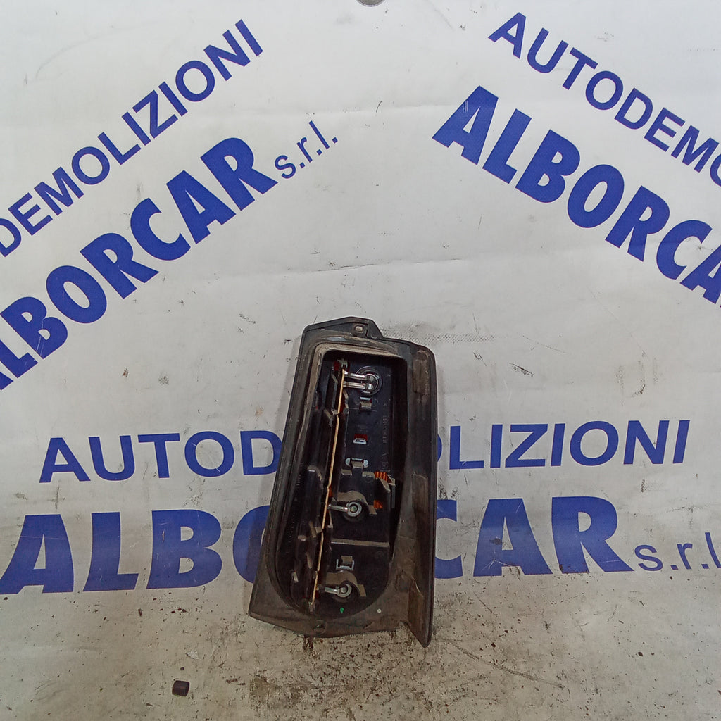 fanale stop posteriore sinistro fiat panda anno 2001