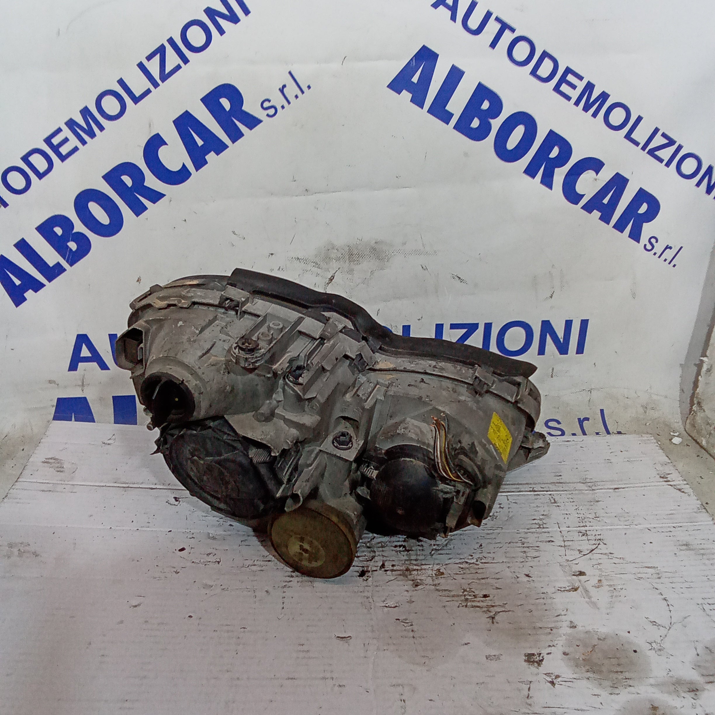 Faro delantero izquierdo Mercedes C220 año 2001