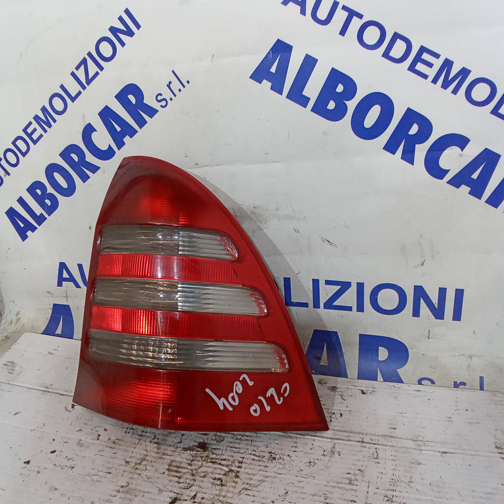 fanale stop posteriore destro mercedes C220 anno 2004